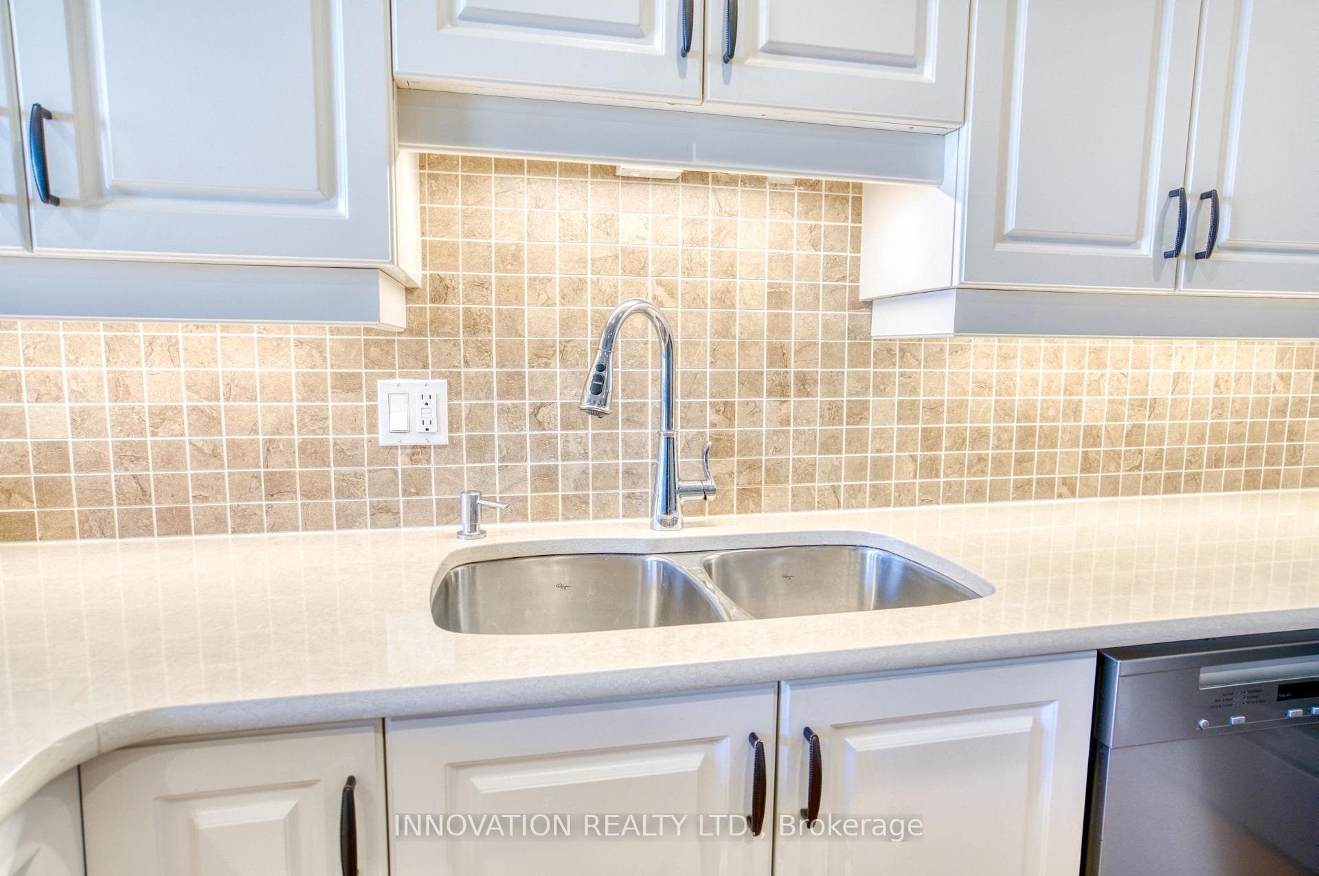 4 Innesbrook Court photo 12