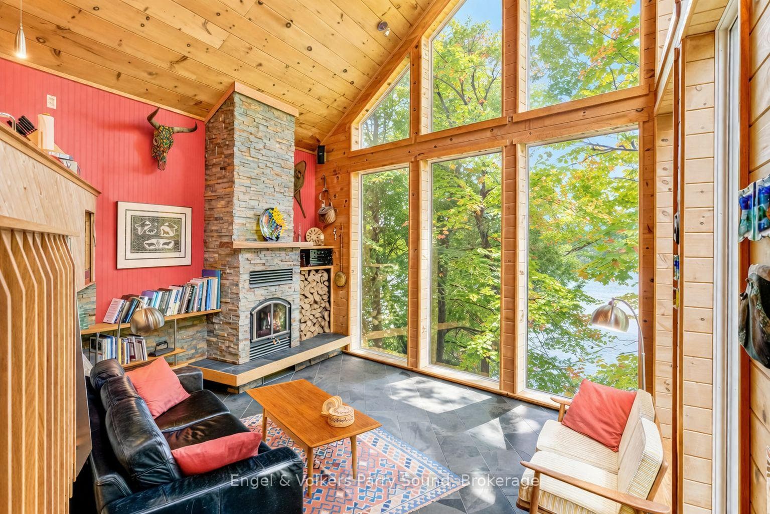 139 Manitou Drive photo 8