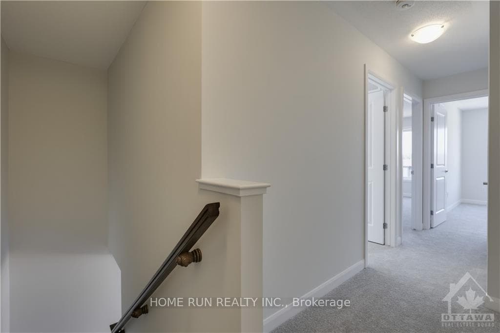 307 GISBORNE Place photo 14