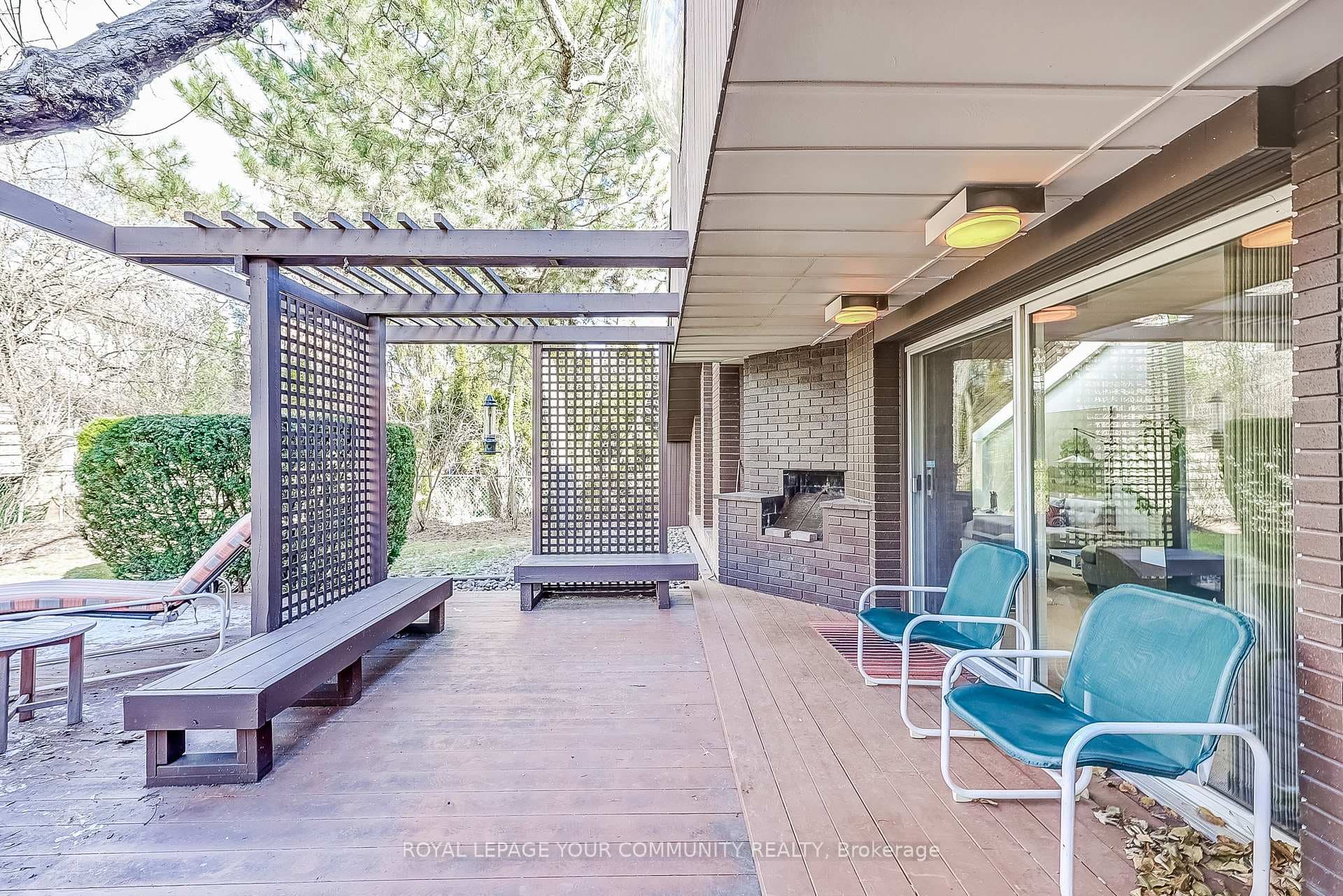 428 Glengarry Avenue photo 37