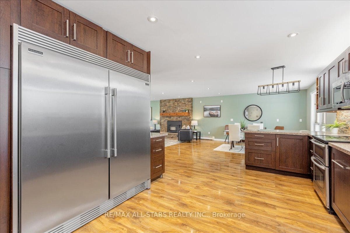562 Catering Road photo 10