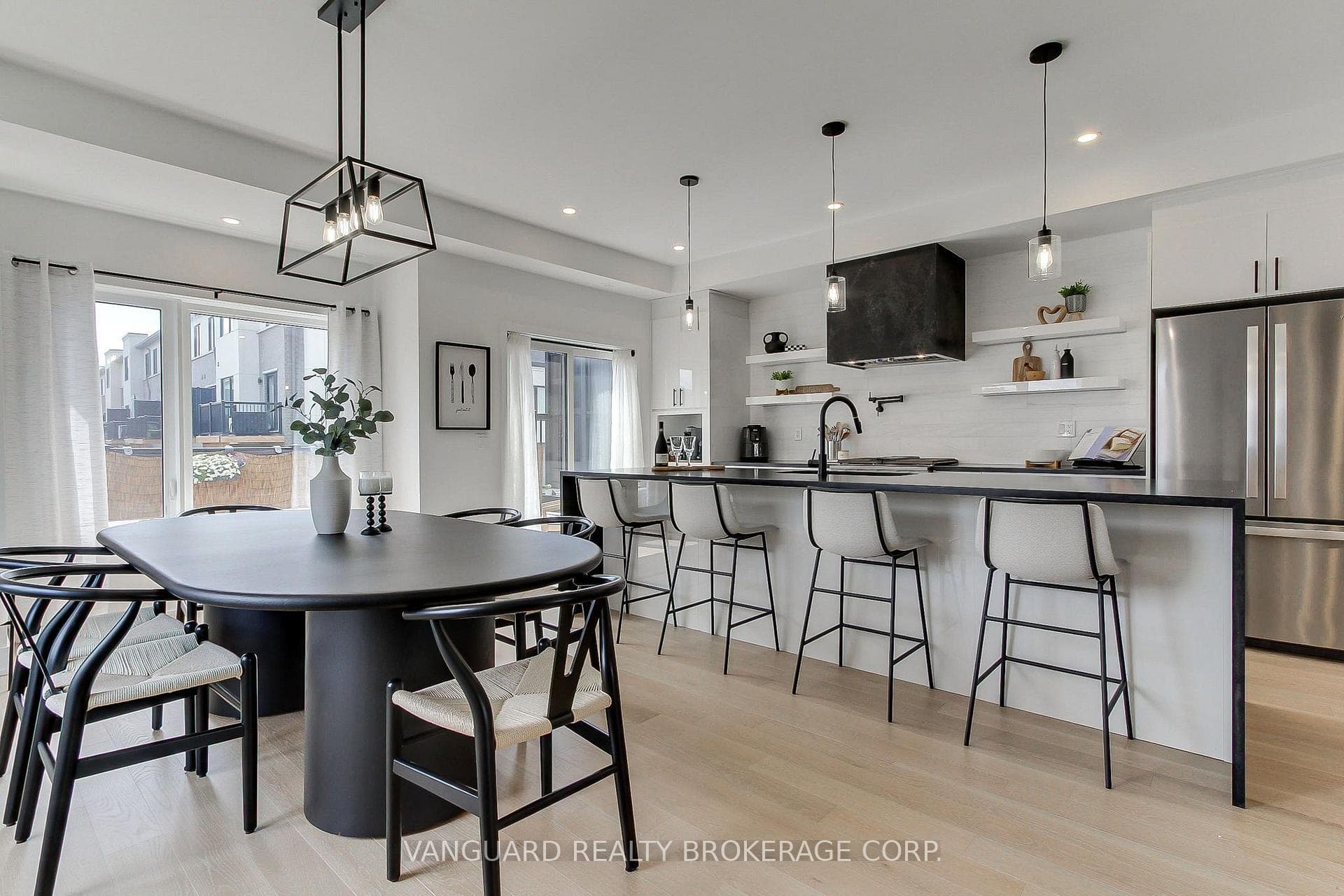 146 Landsbridge Street photo 11