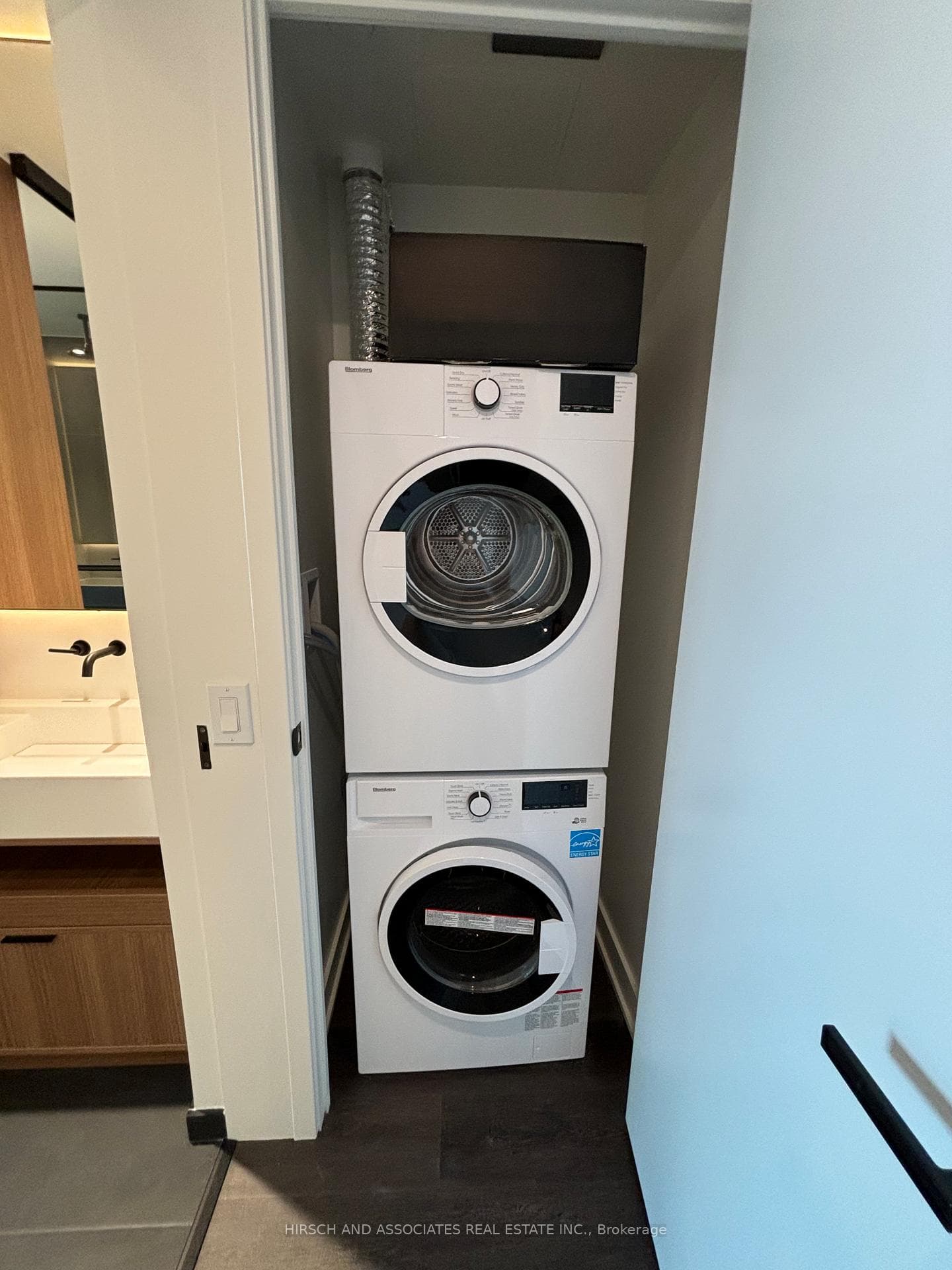 55 Charles Street Unit 2702 photo 34