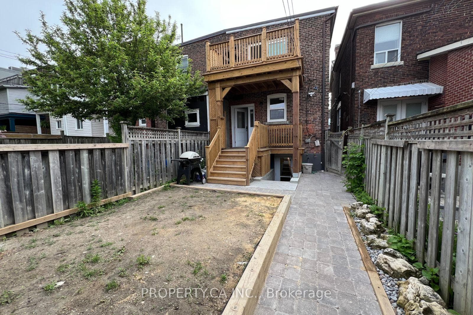 464 Grace Street Unit MAIN photo 4