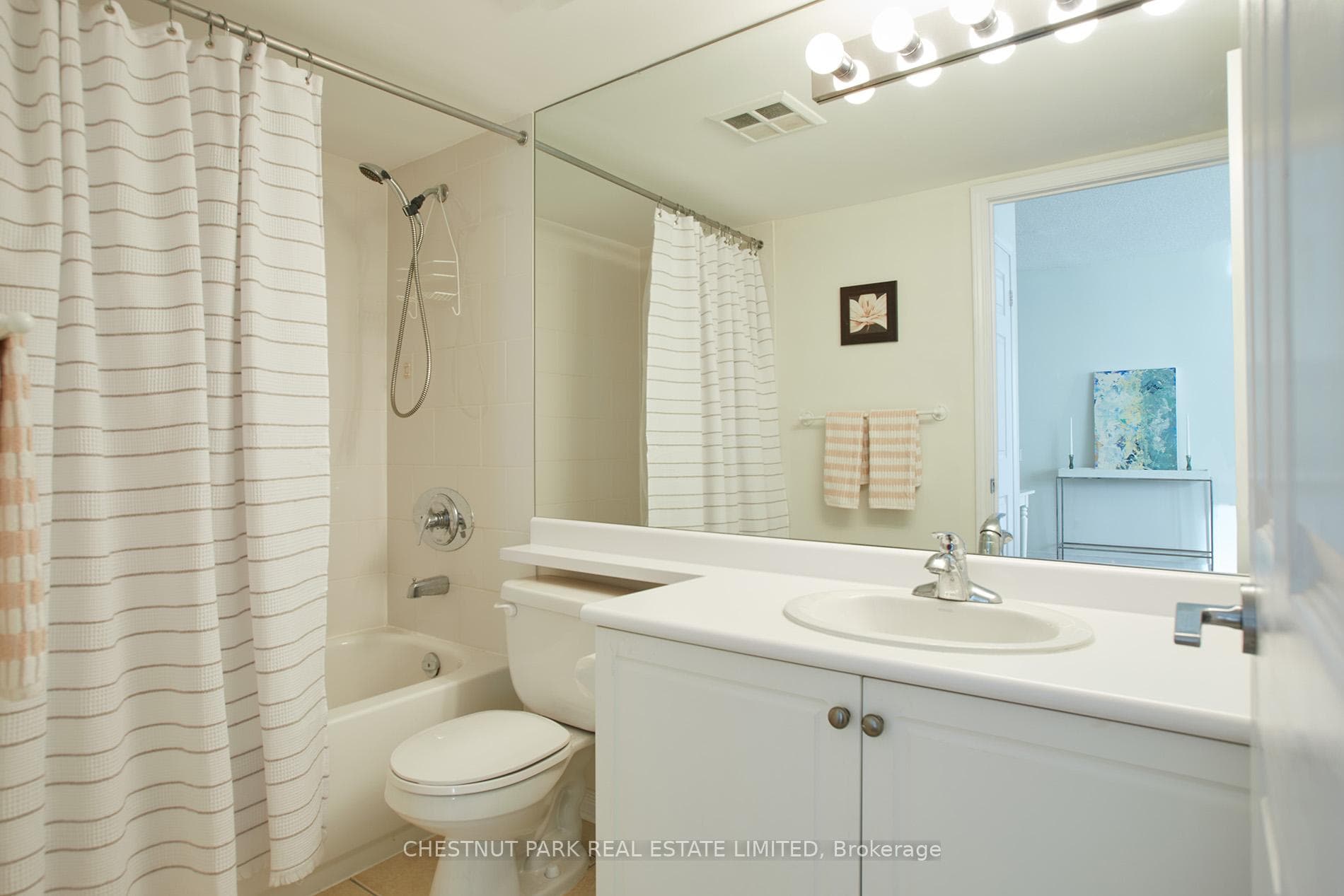 451 Rosewell Avenue Unit 413 photo 14