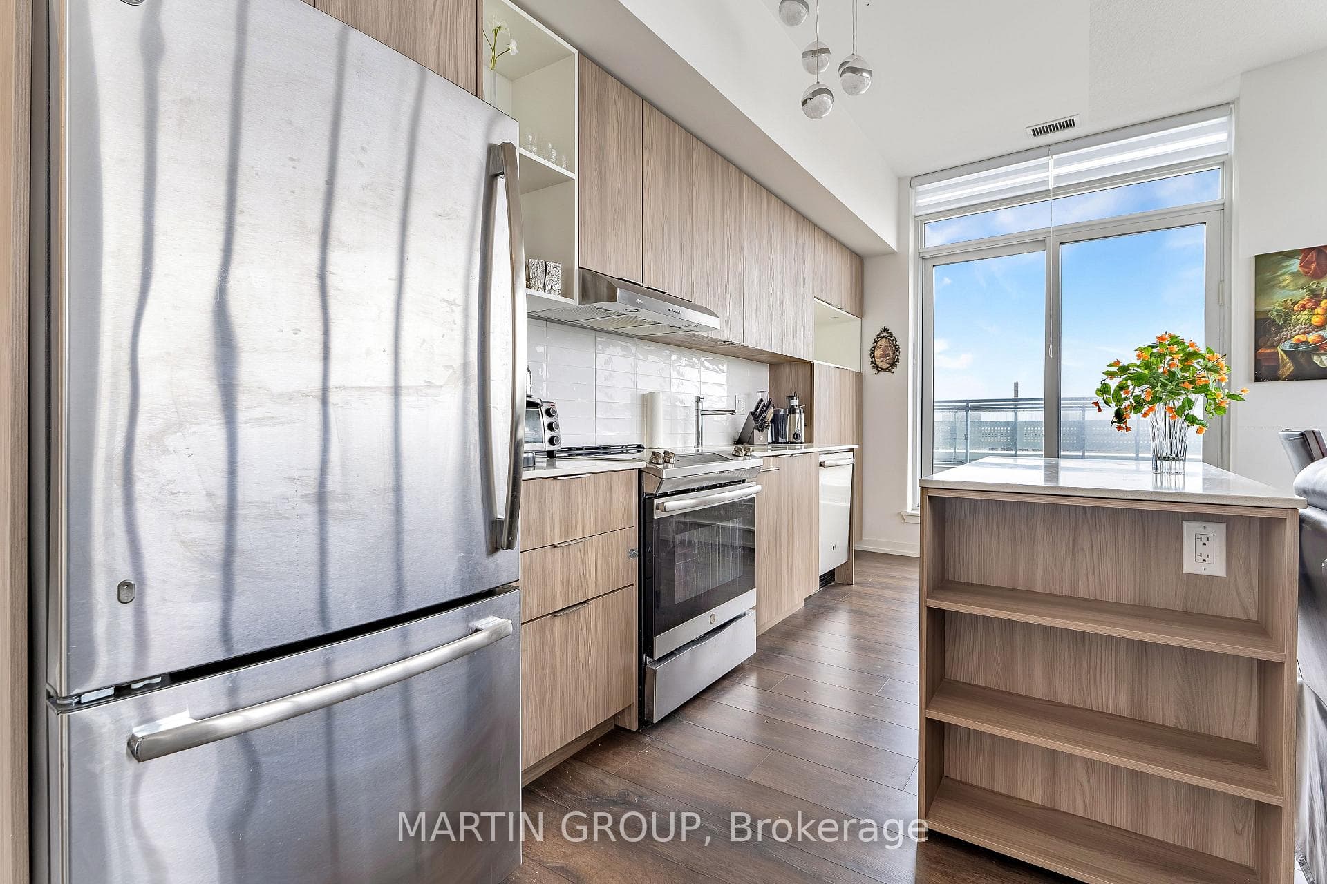 2520 EGLINTON Avenue Unit 317 photo 7