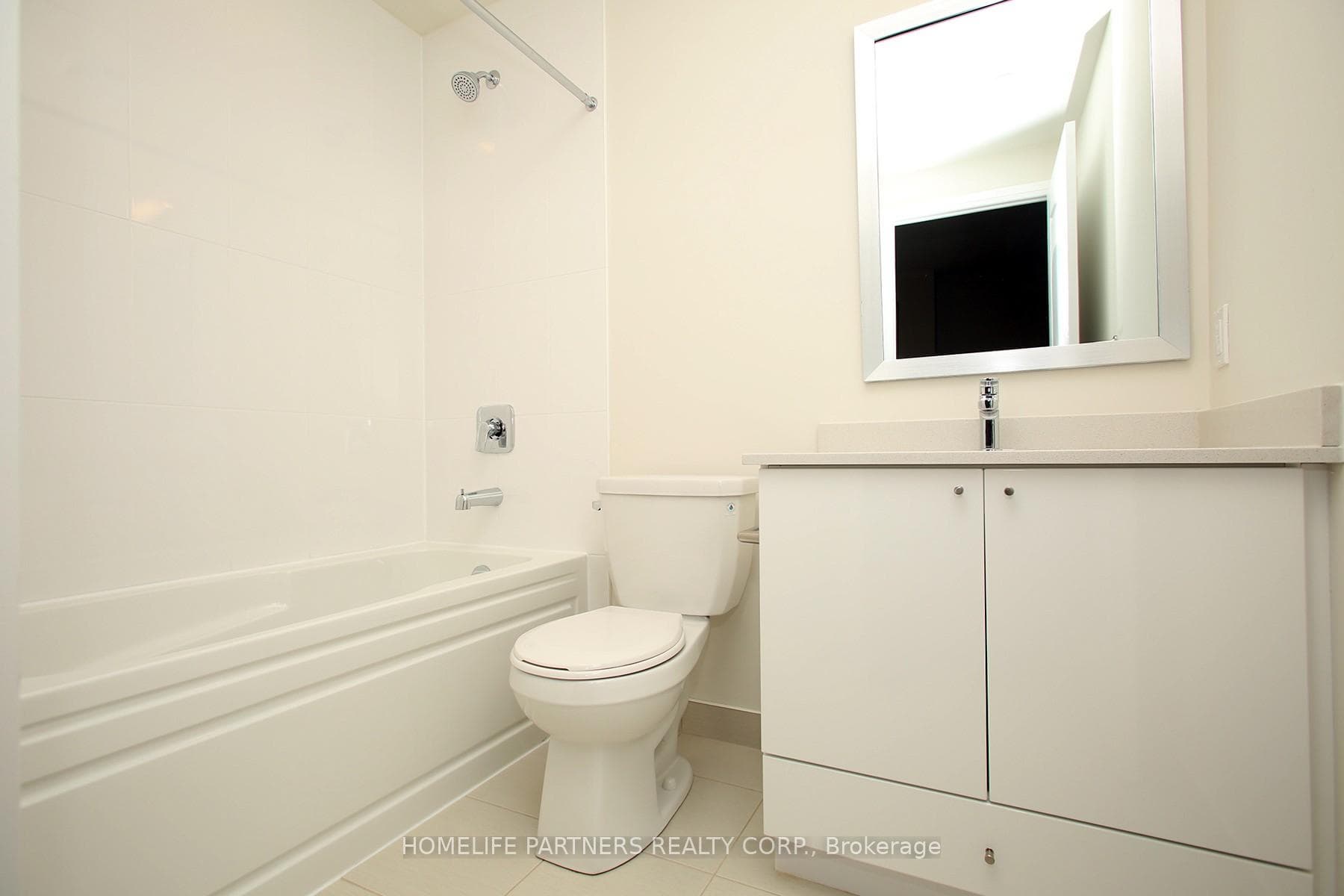 35 Watergarden Drive Unit 720 photo 12