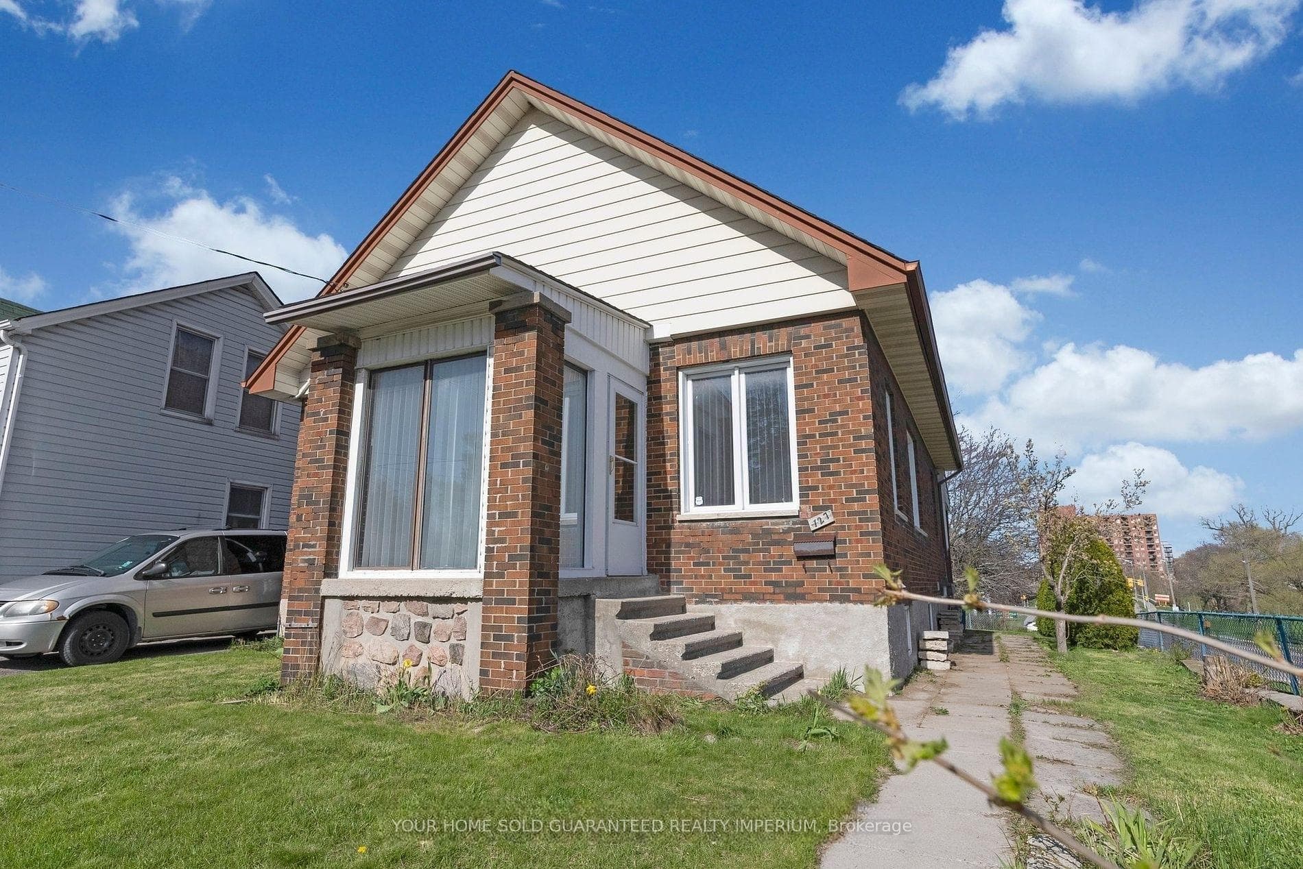 127 Nassau Street photo 1