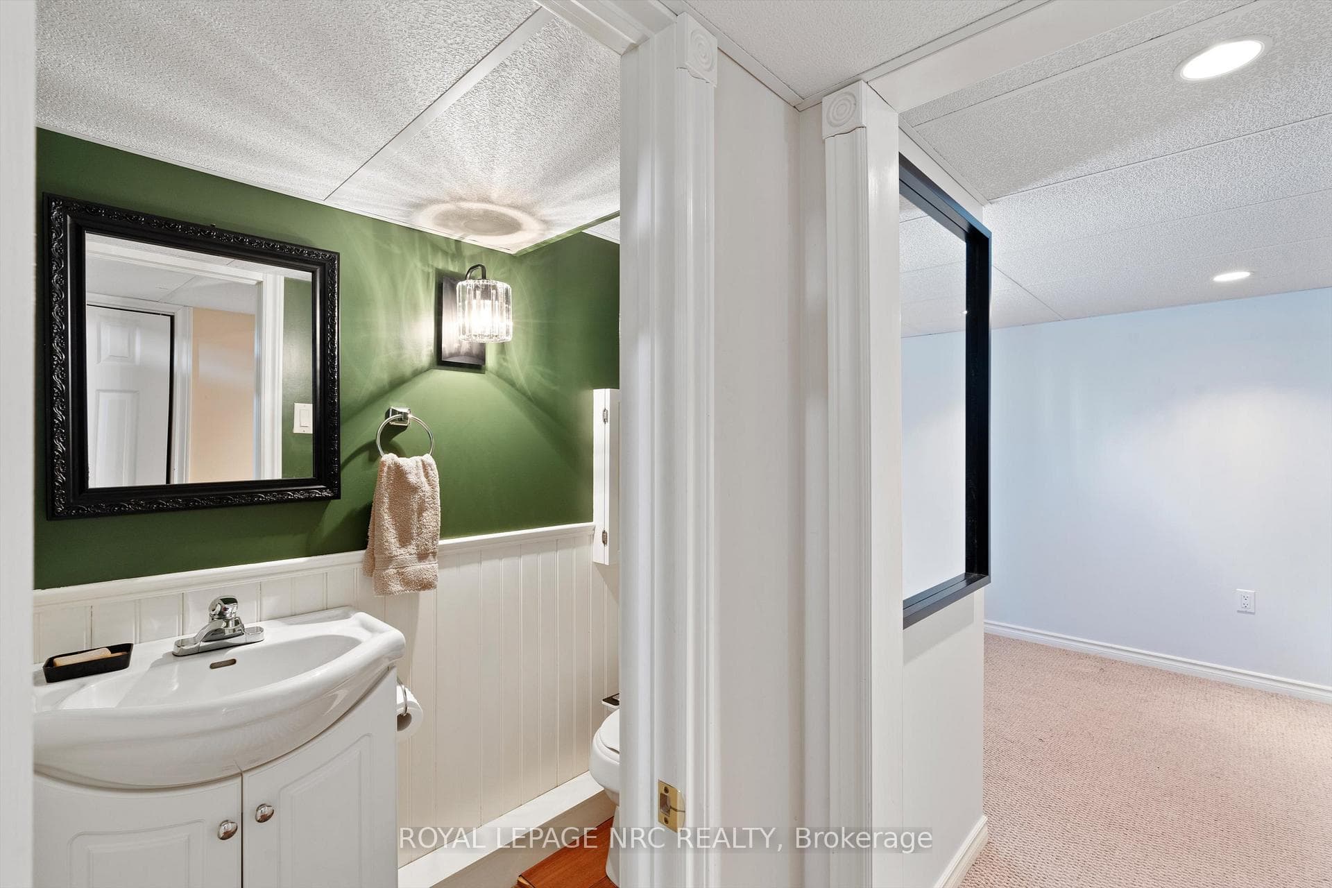 31 Sherbourne Street photo 24