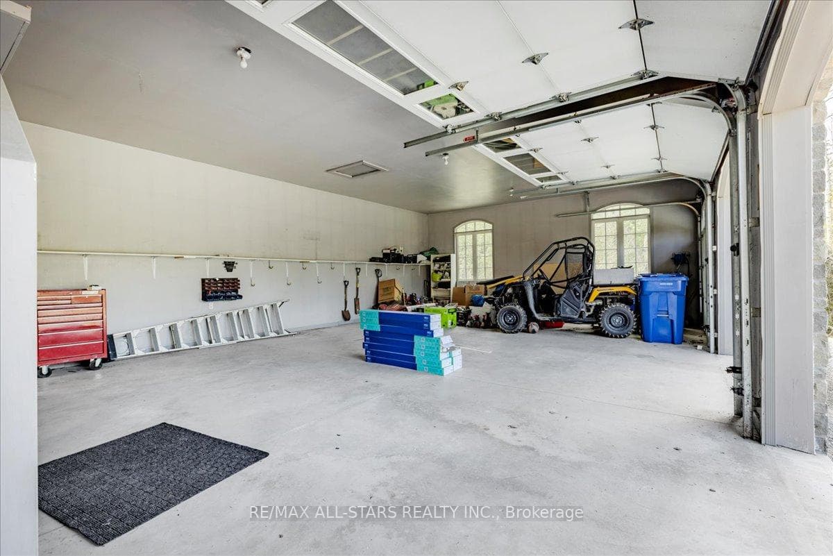 6001 Old Homestead Road photo 38