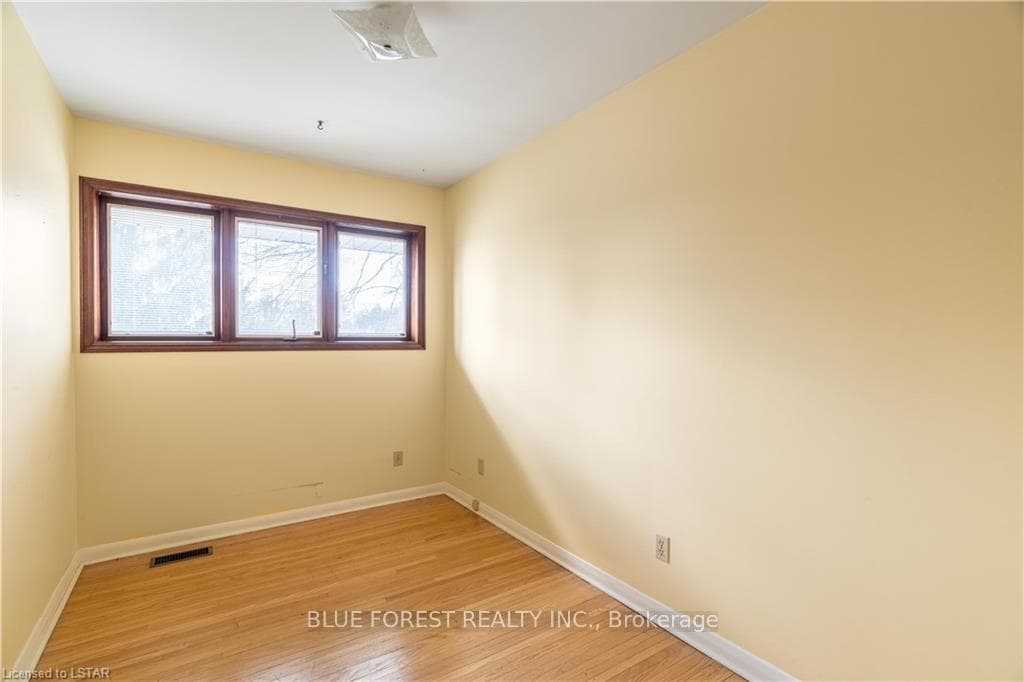 499 PALMTREE Avenue photo 25