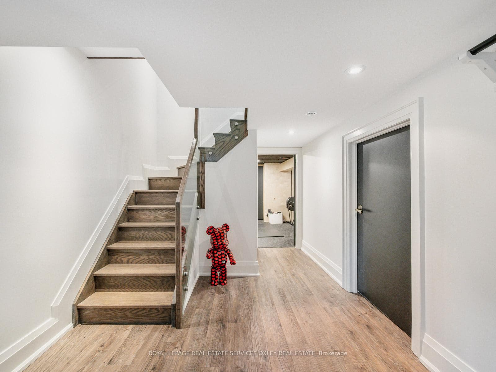 7 Poplar Plains Road photo 42