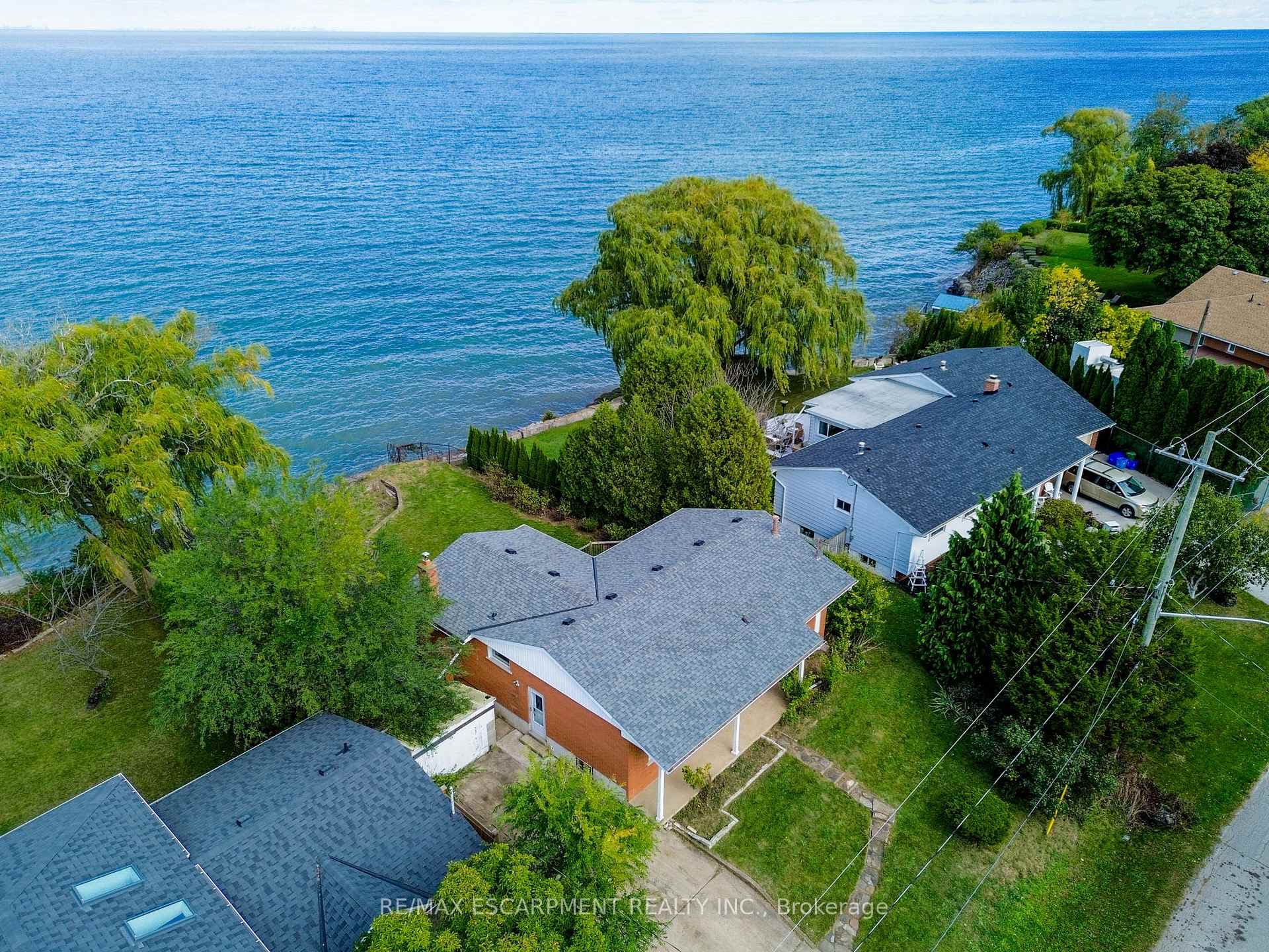 108 Lakeside Drive photo 12
