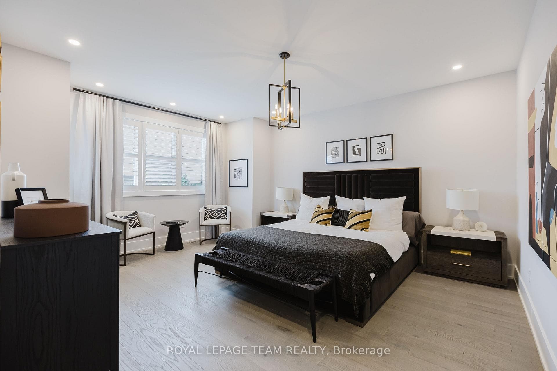 Images provided are to showcase builder finishes.