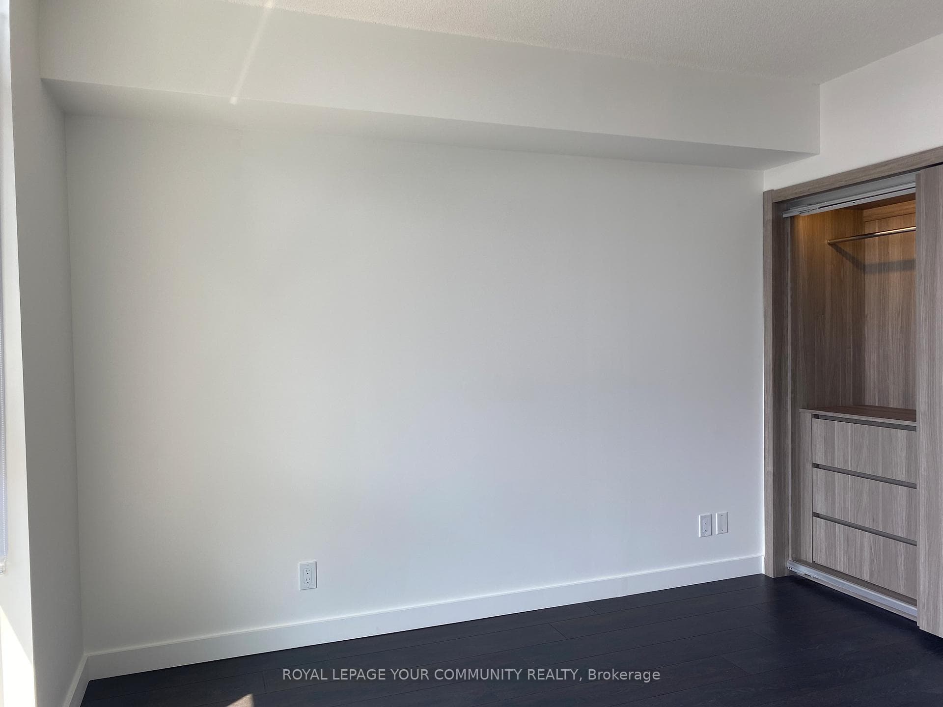 38 Widmer Street Unit 4709 photo 10