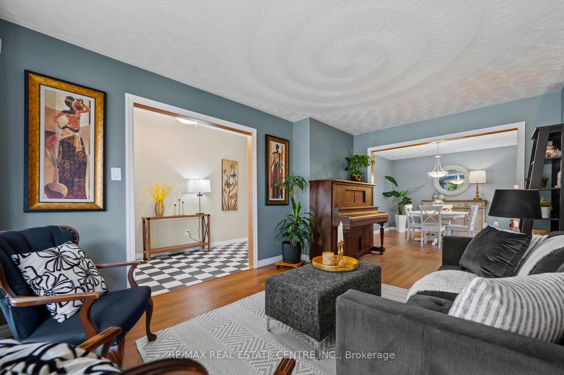 650 Champlain Boulevard photo 8