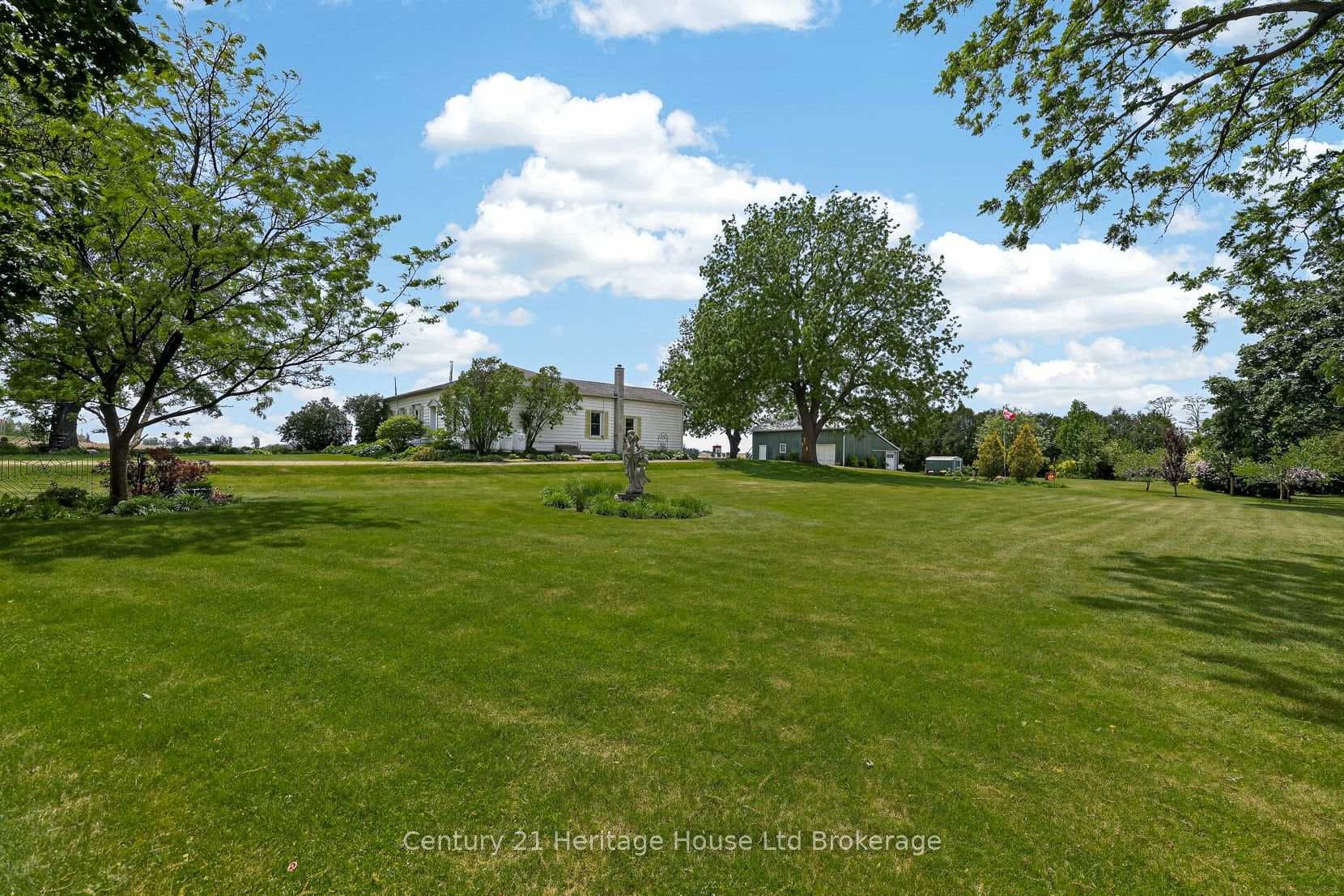 776443 Blandford Road photo 30