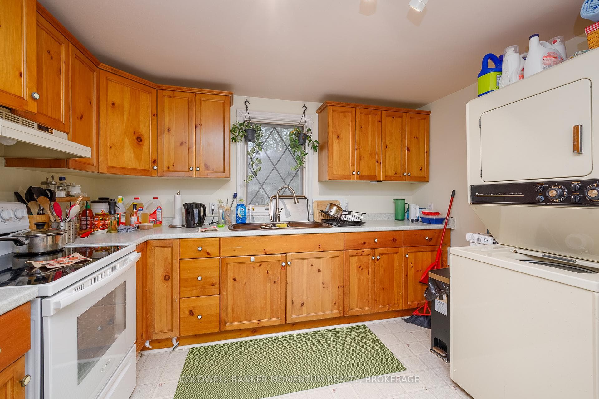388 Linwell Road photo 32