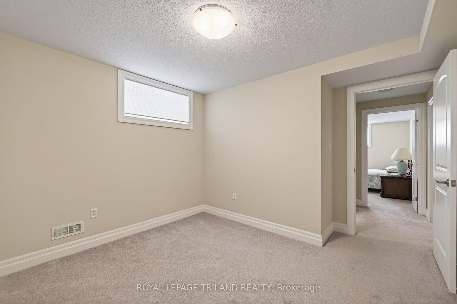 3278 Colonel Talbot Road Unit 202 photo 33