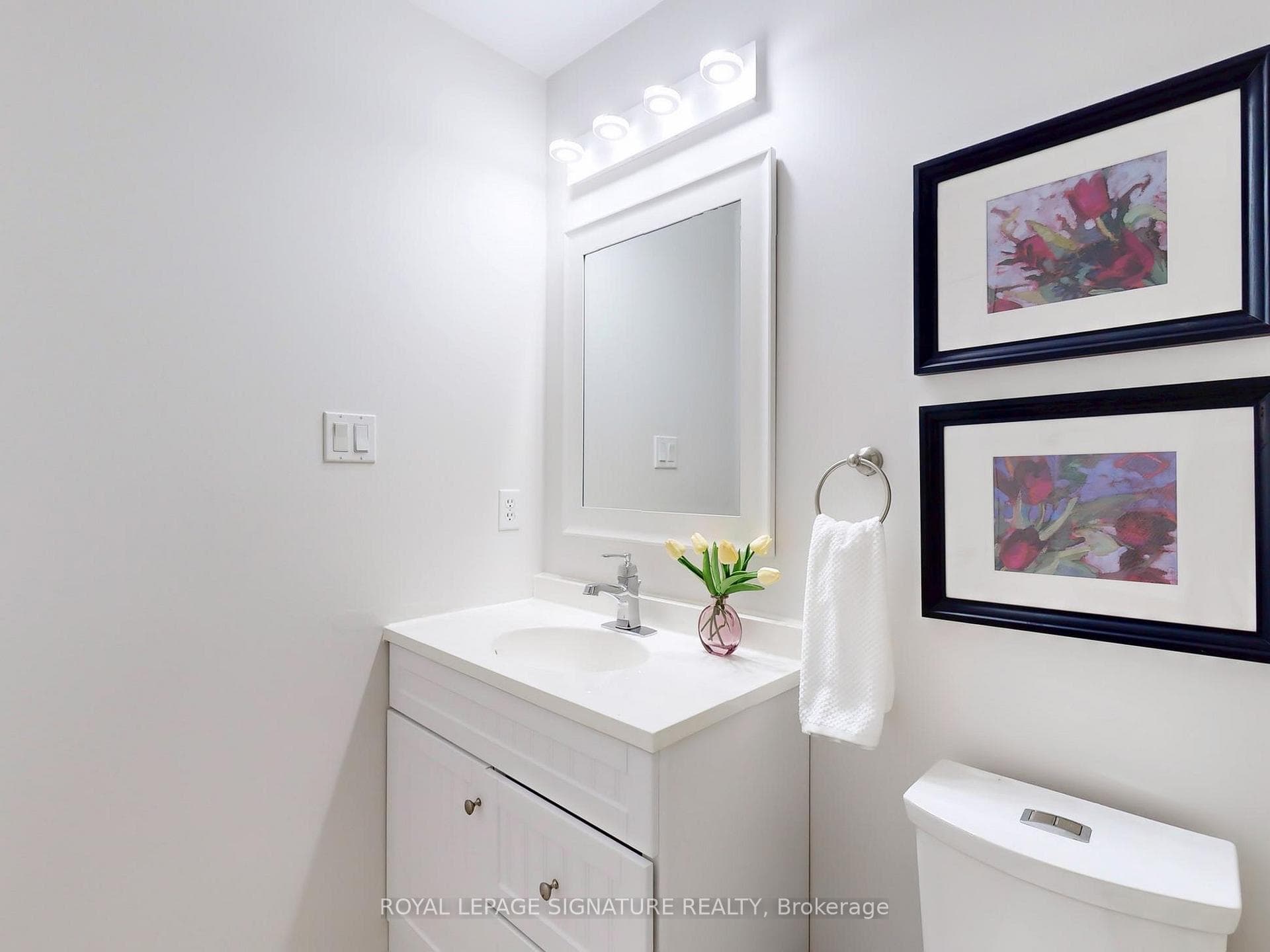 112 Coburg Crescent photo 24