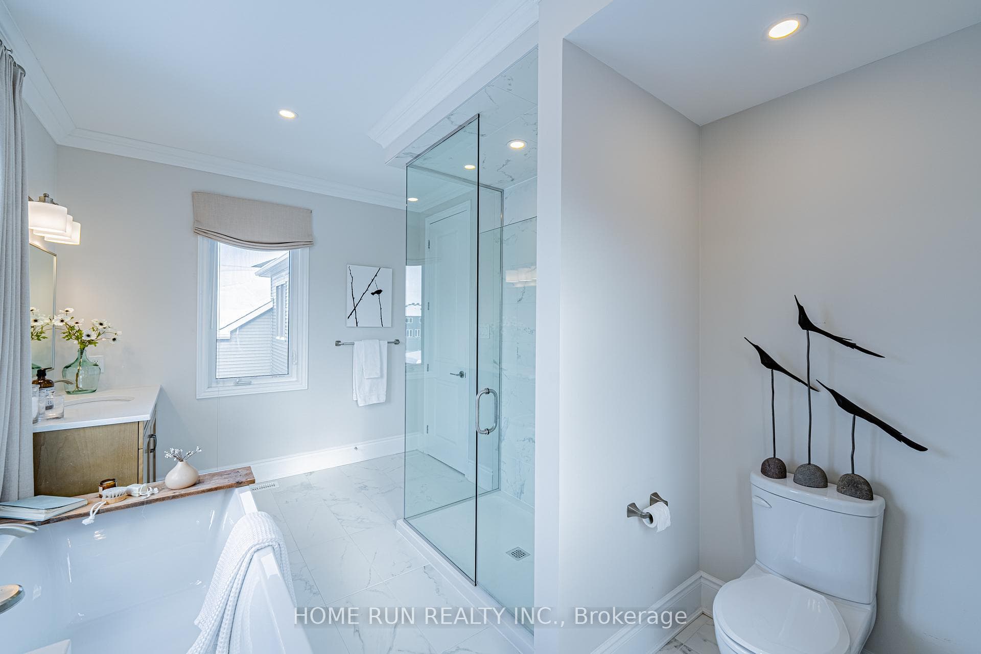 714 Rouncey Road photo 37