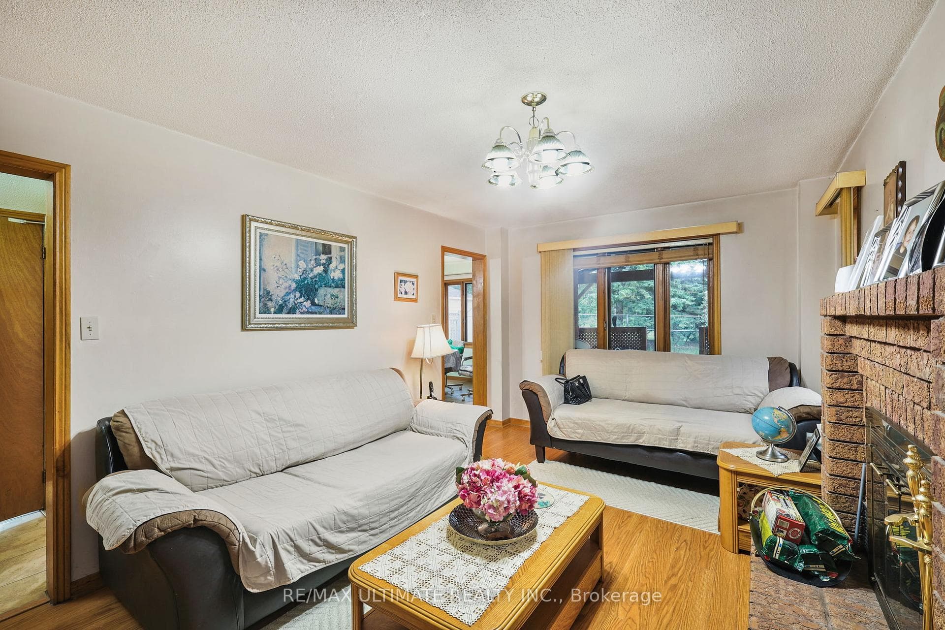 69 William Stephenson Drive photo 5