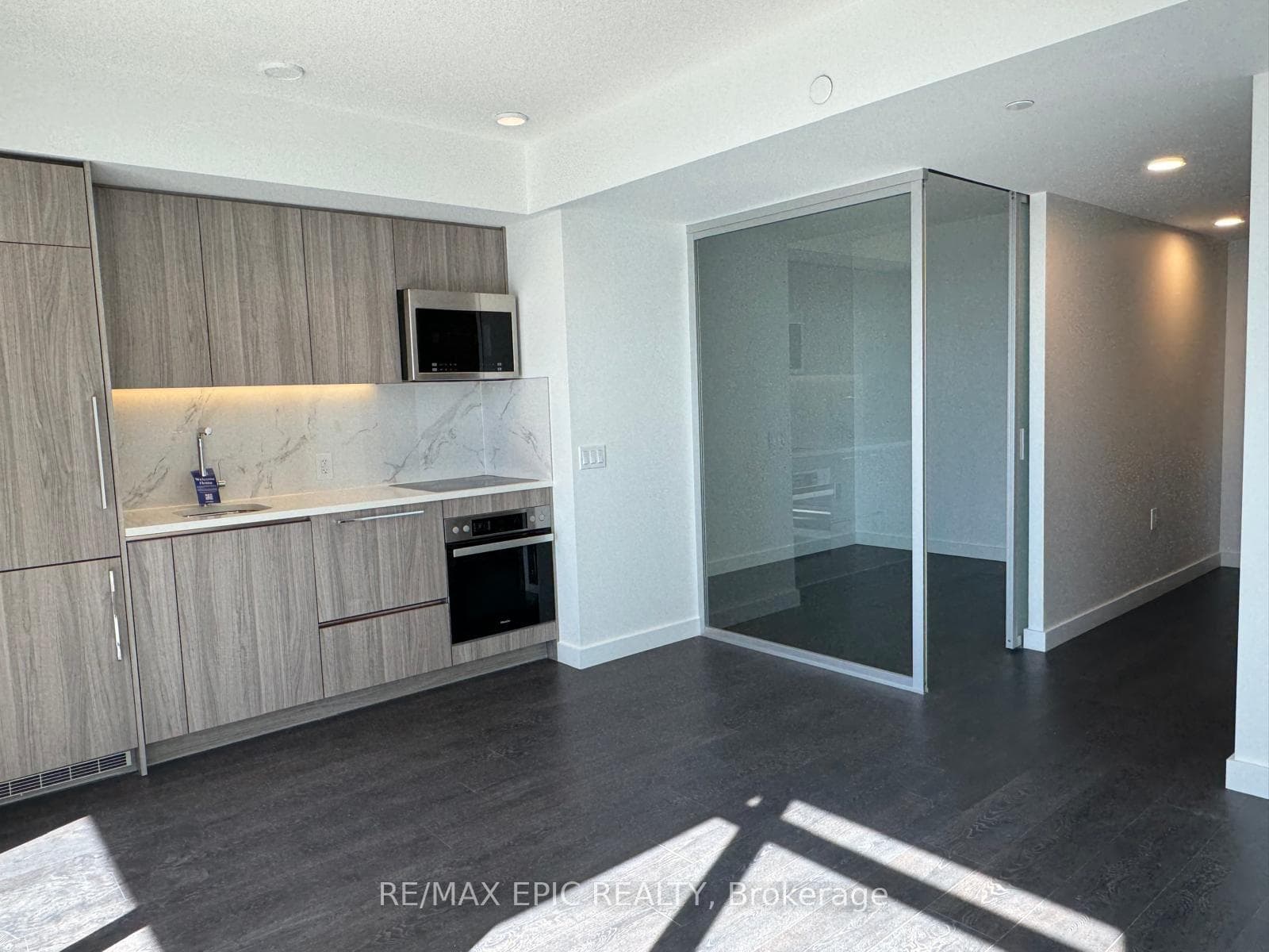 38 Widmer Street Unit 3610 photo 37