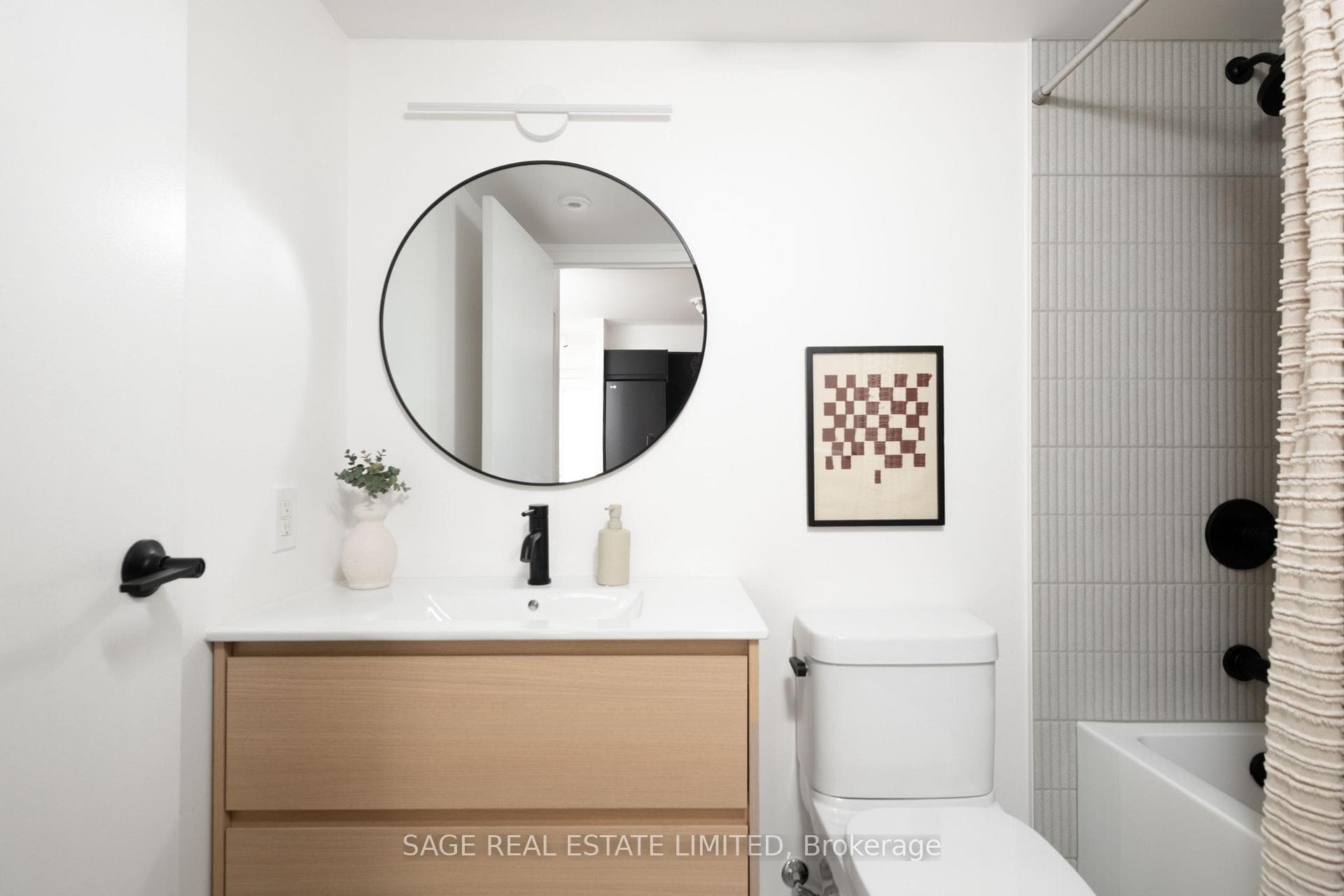 50 East Liberty Street Unit 1141 photo 20