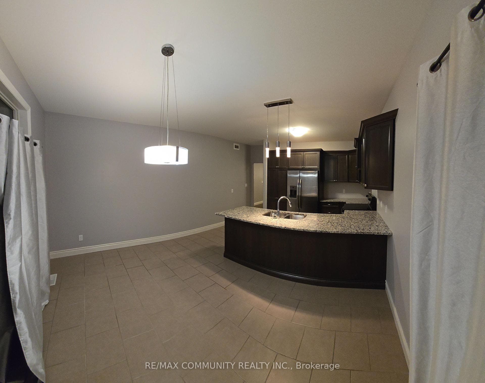 37 Stonecrest Boulevard photo 7