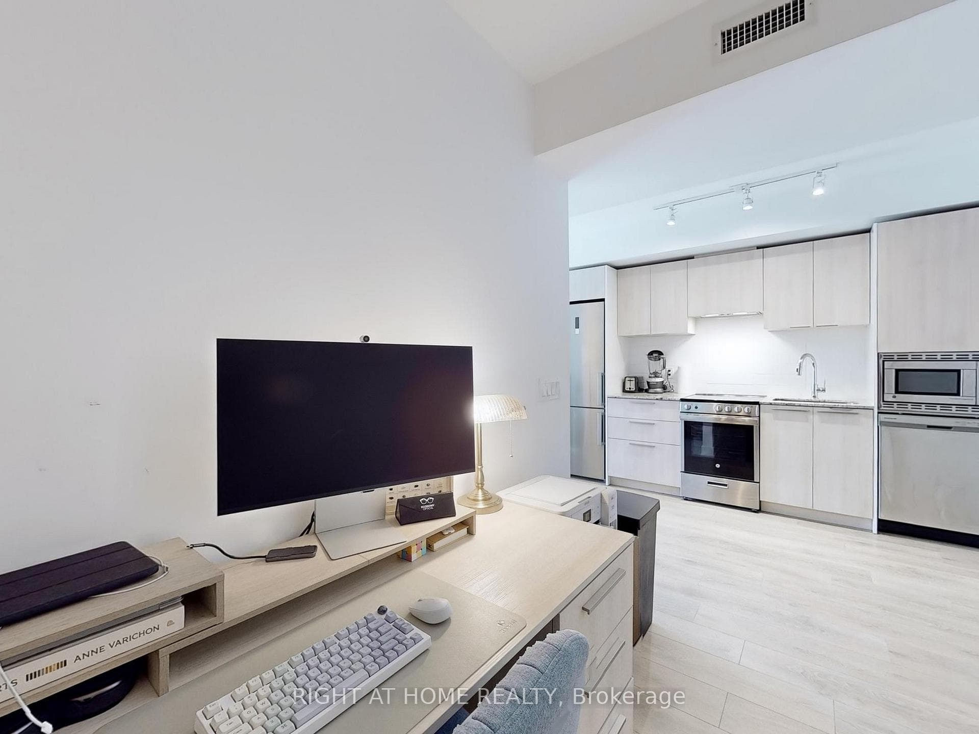 18 Maitland Terrace Unit 2302 photo 8