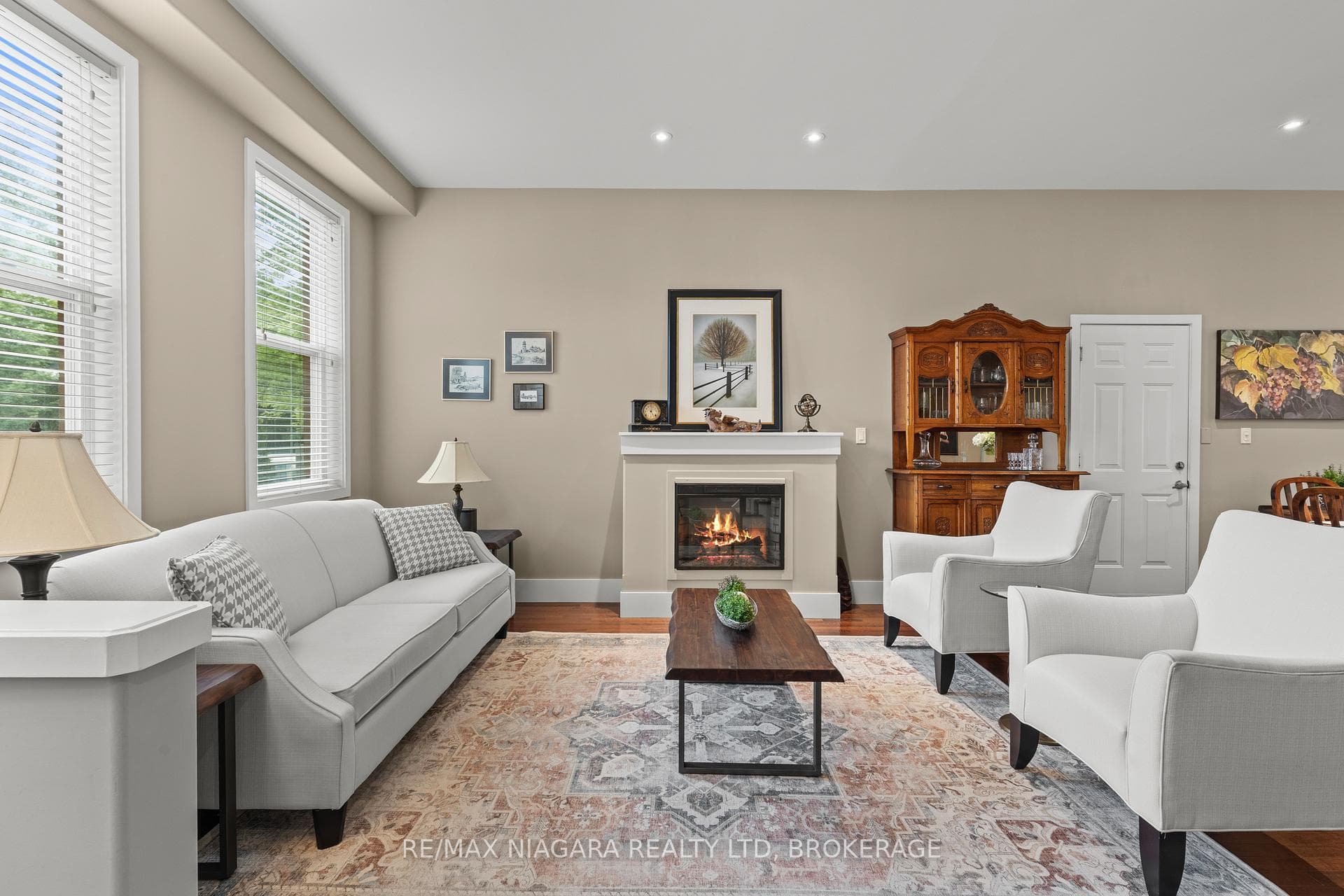 481 Victoria Street Unit 3 photo 6