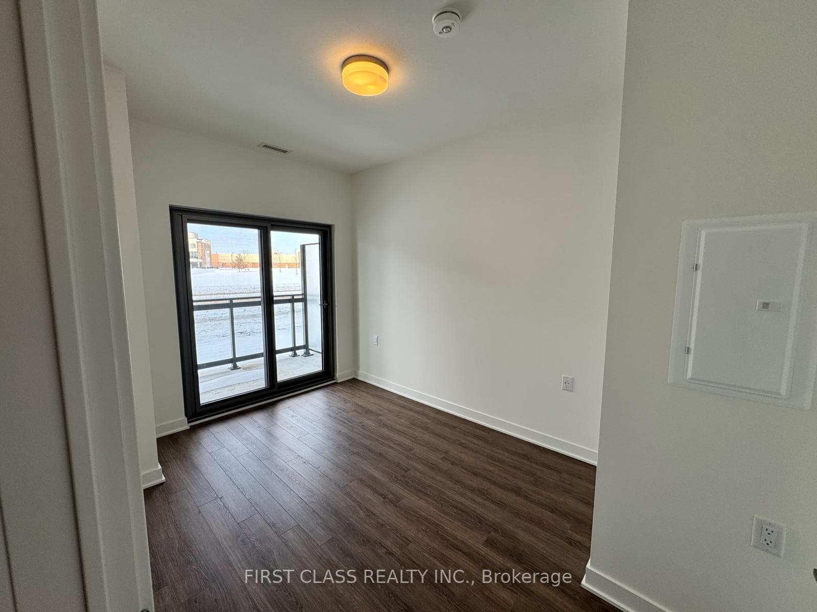 51 Clarington Boulevard Unit 109 photo 5