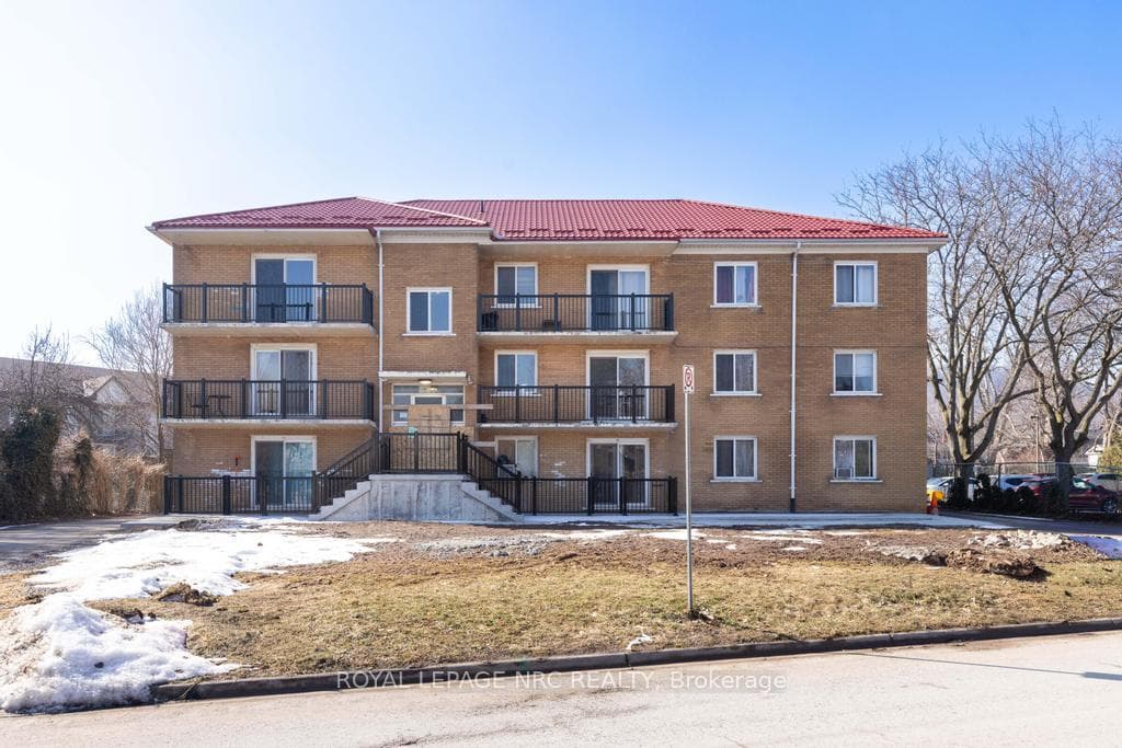 14 John Street Unit Unit 202 photo 1