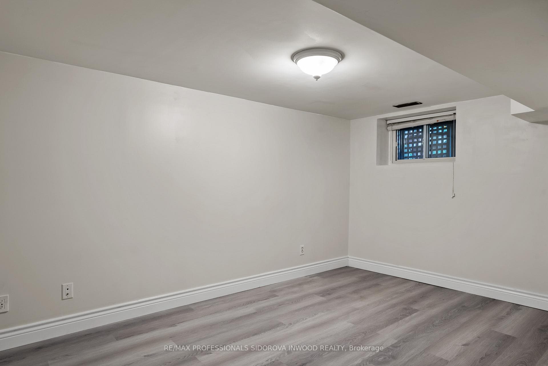 28 Alhambra Avenue photo 33