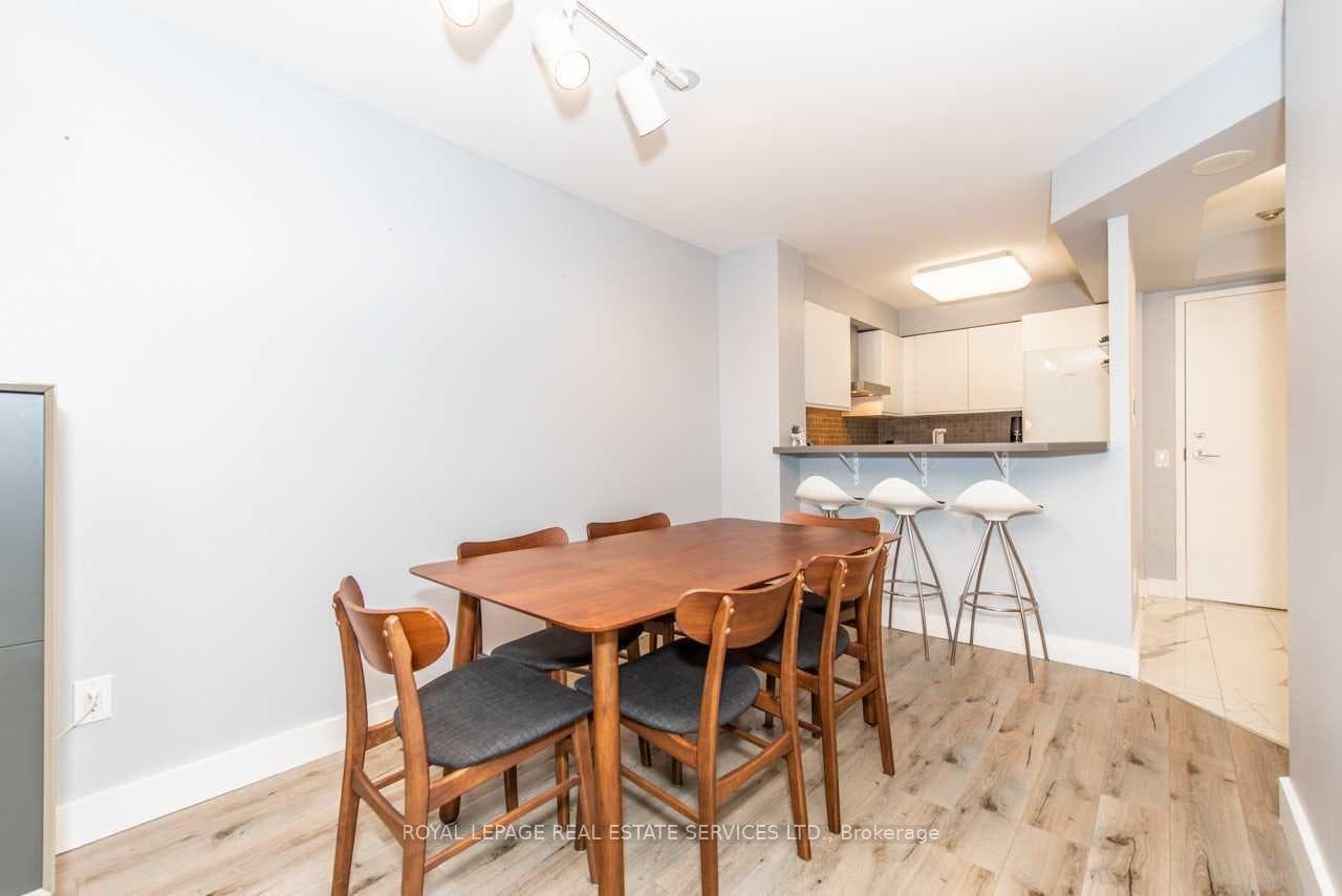 942 Yonge Street Unit 507 photo 9