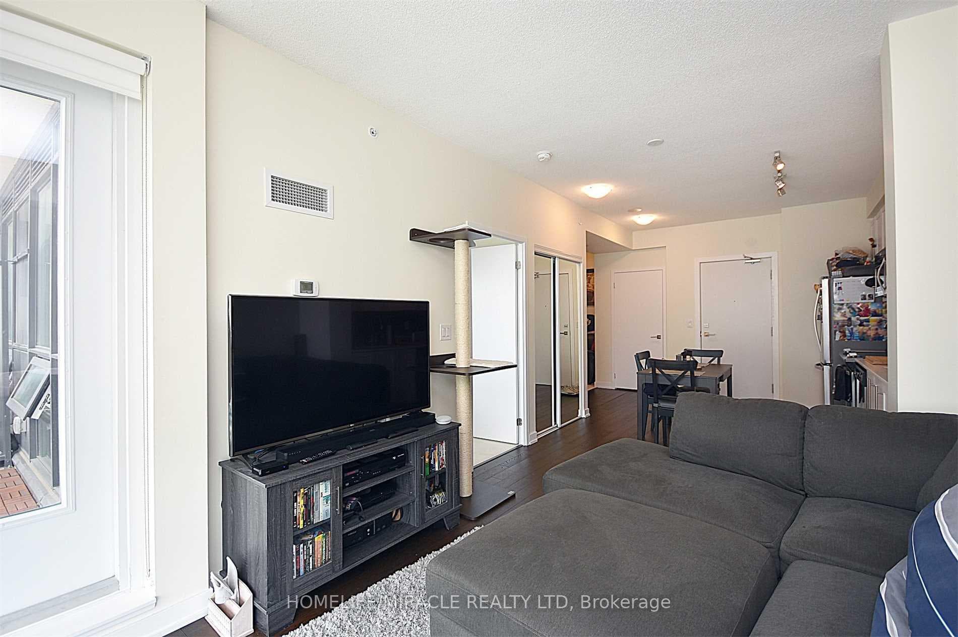 510 Curran Place Unit 4005 photo 6