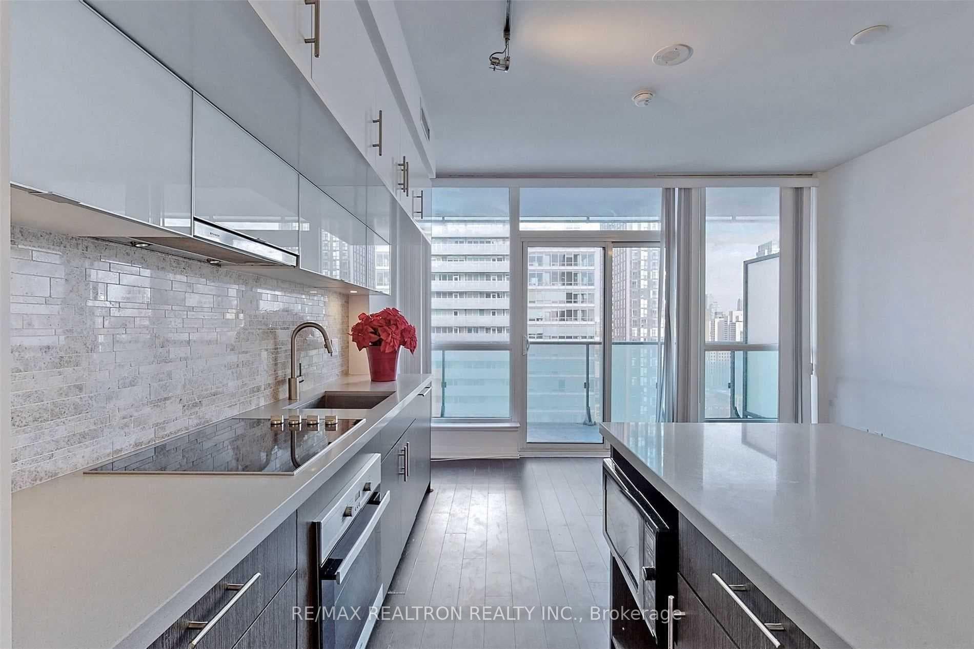 8 Mercer Street Unit 2701 photo 9