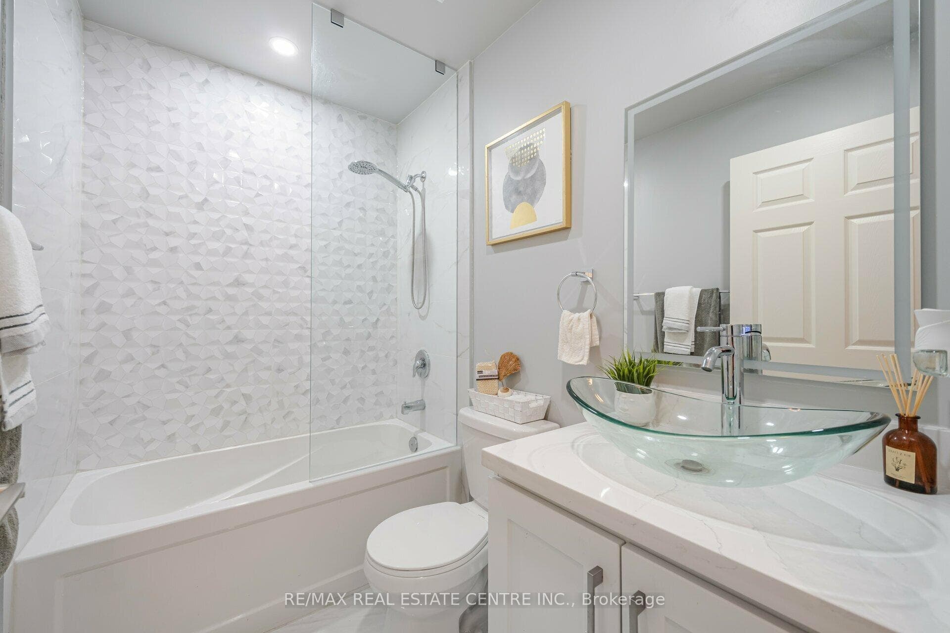 339 Rathburn Road Unit 2206 photo 19