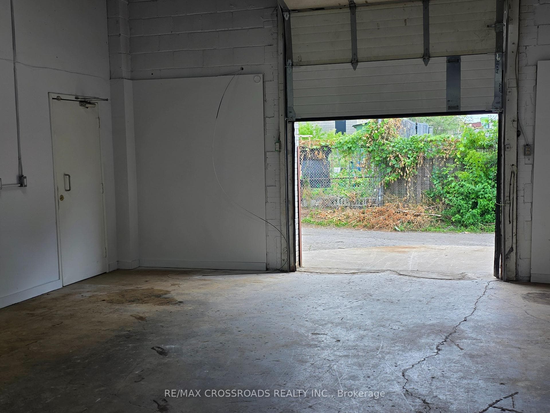 446 Birchmount Road Unit 9 photo 1