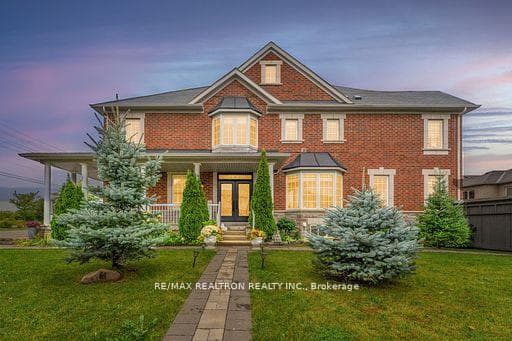 66 Walter Sinclair Court photo 1