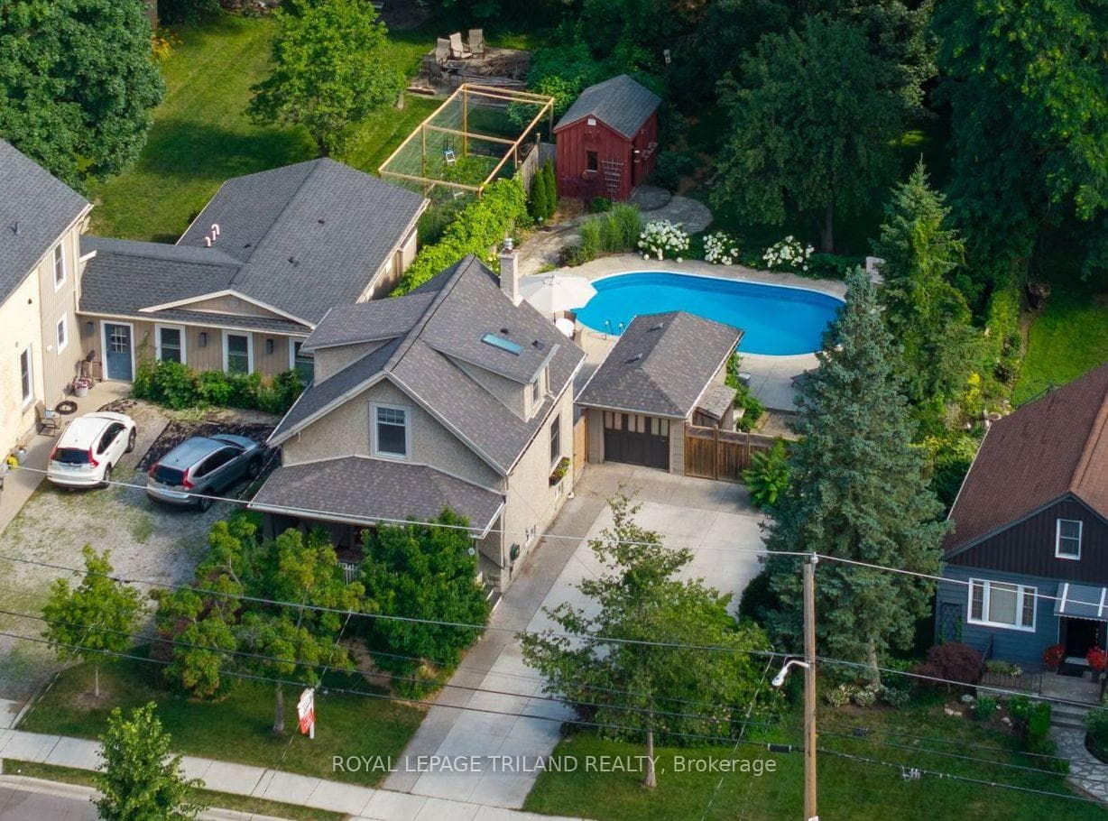 52 Emery Street photo 1