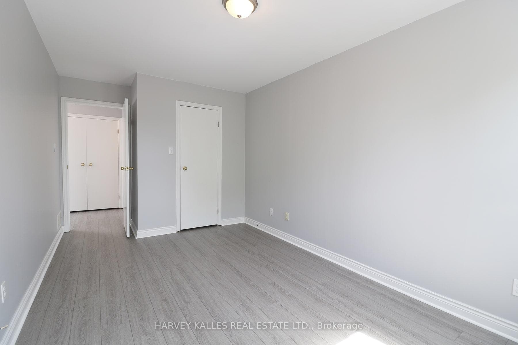 1424 Bayview Avenue Unit C photo 16