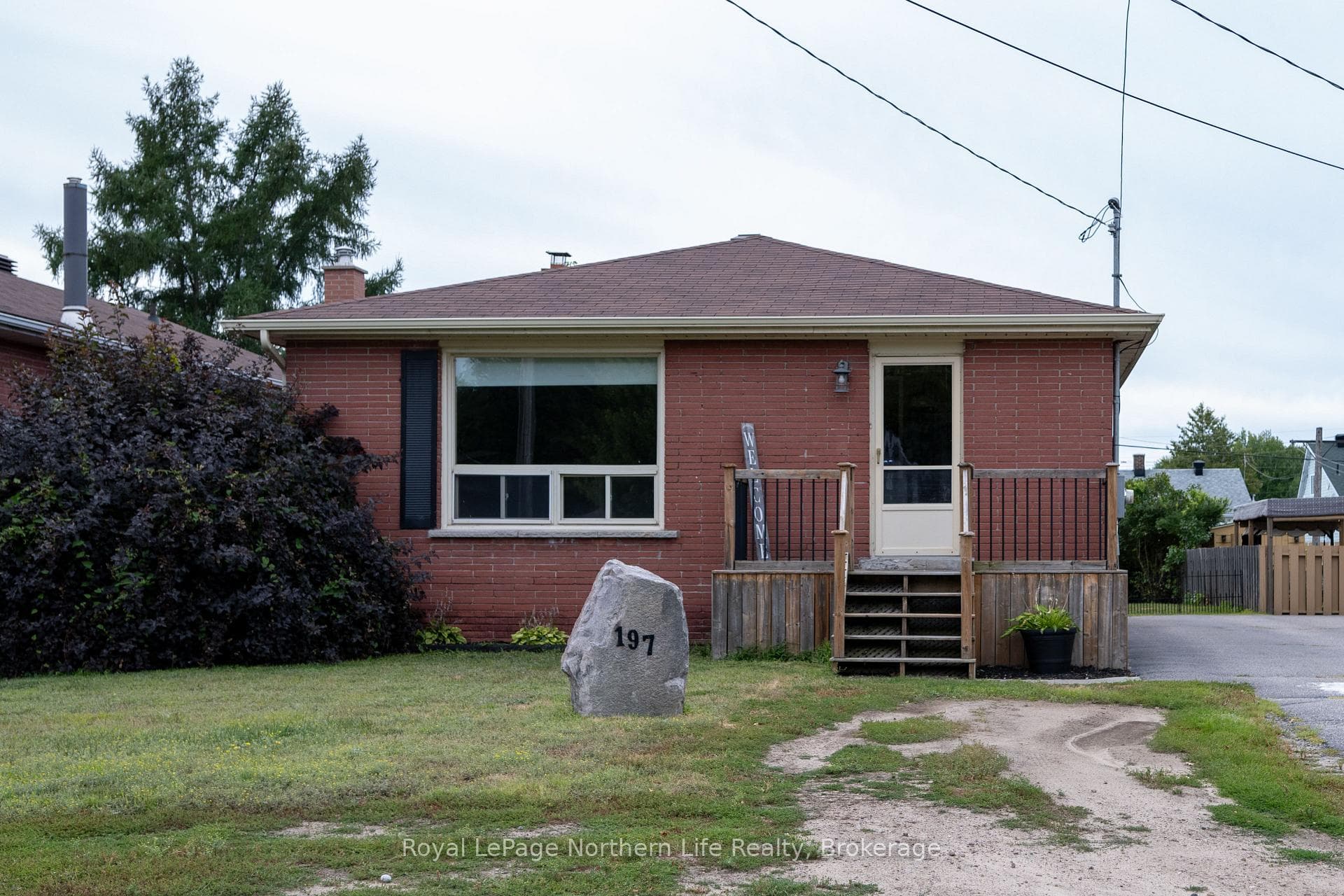 197 Gladstone Avenue photo 1