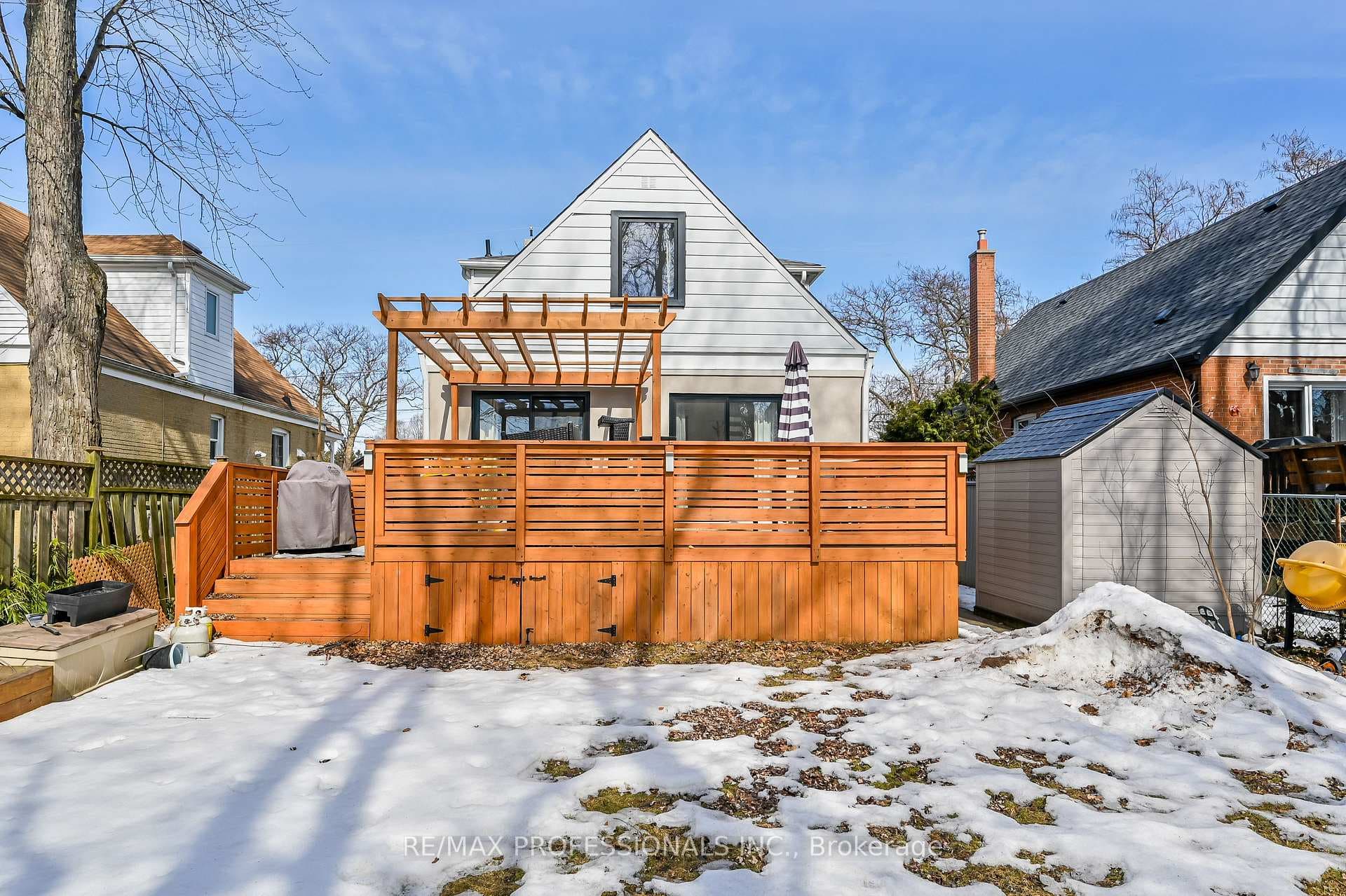 17 Hollydene Road photo 32