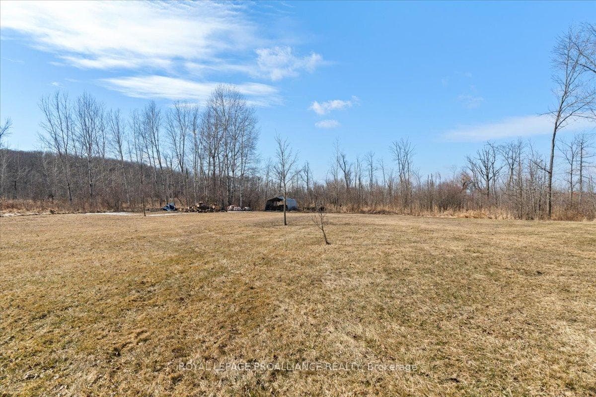 923 Phillipston Road photo 33