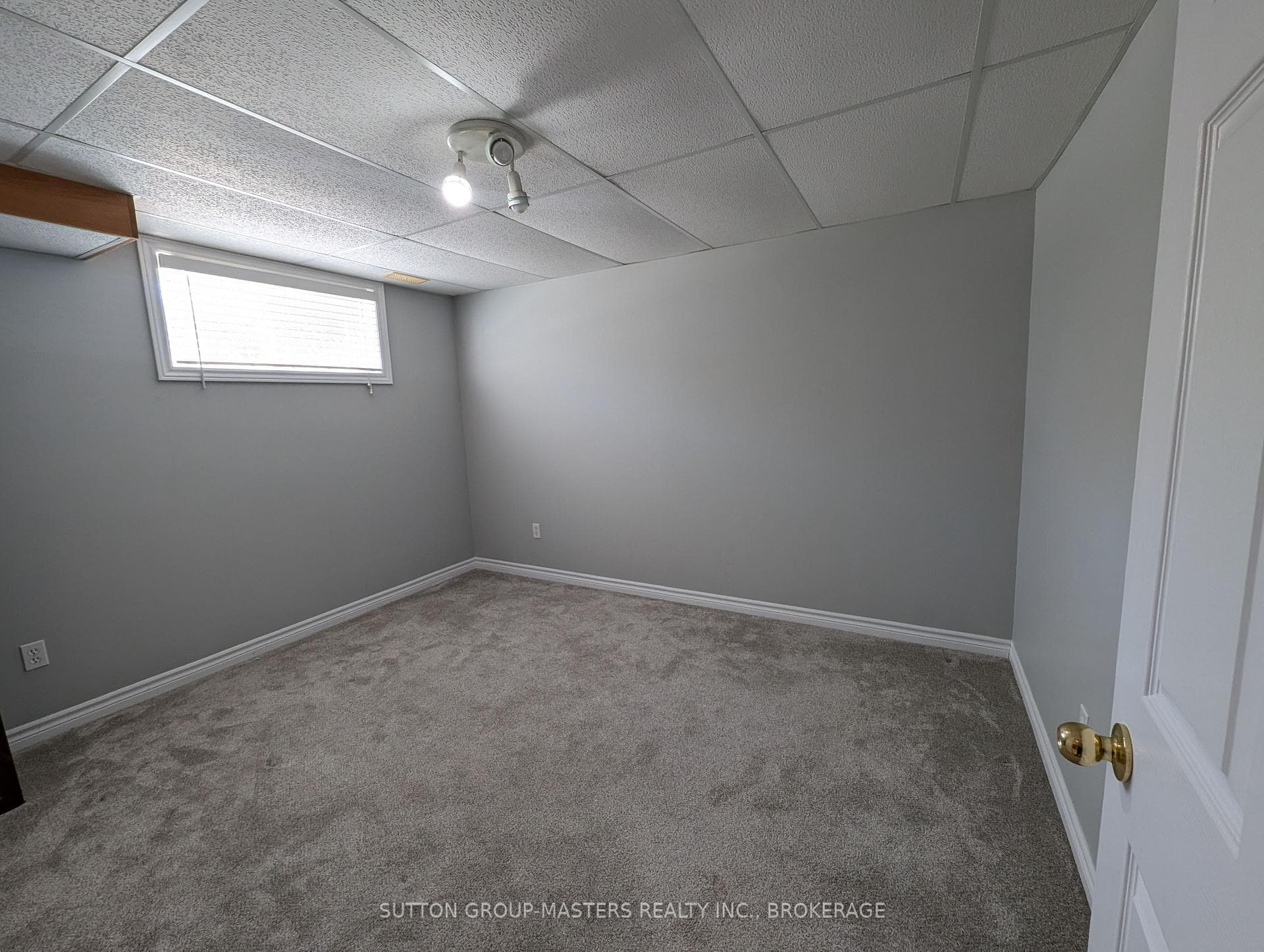 1135 Draper Avenue photo 18