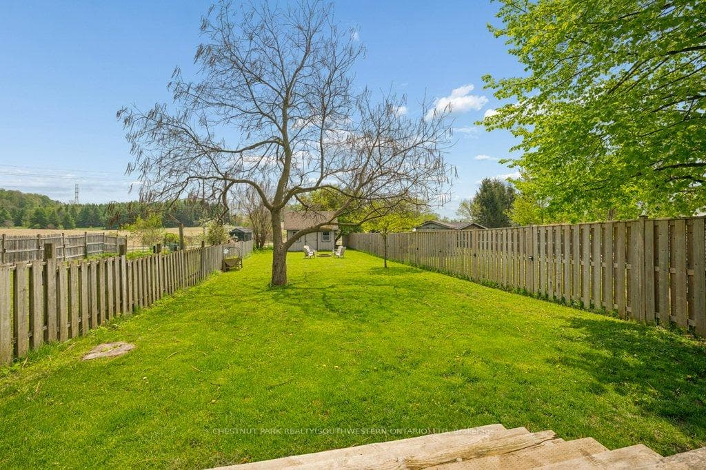 76 Stiefelmeyer Crescent photo 40