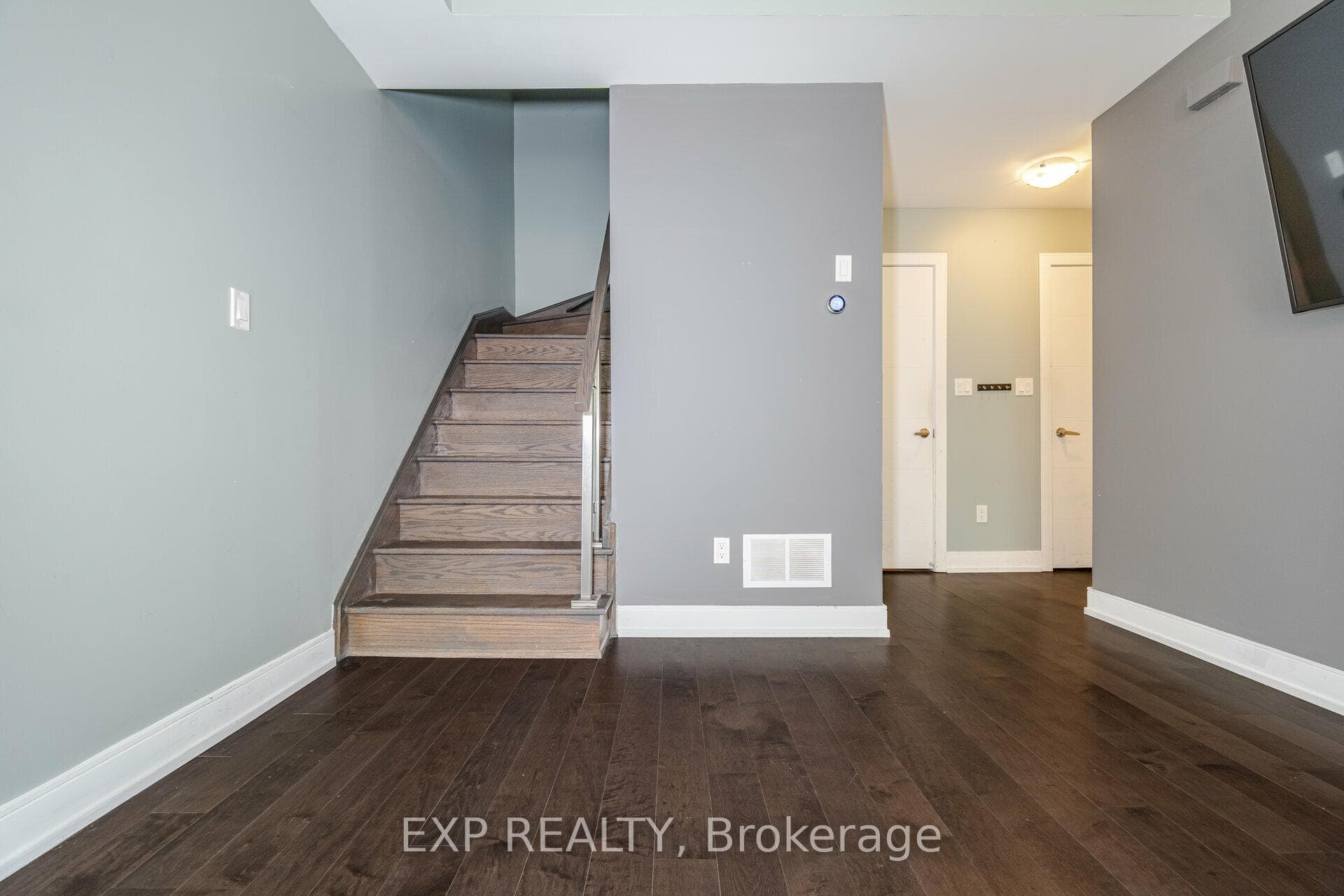 201 Pine Grove Road Unit 415 photo 13