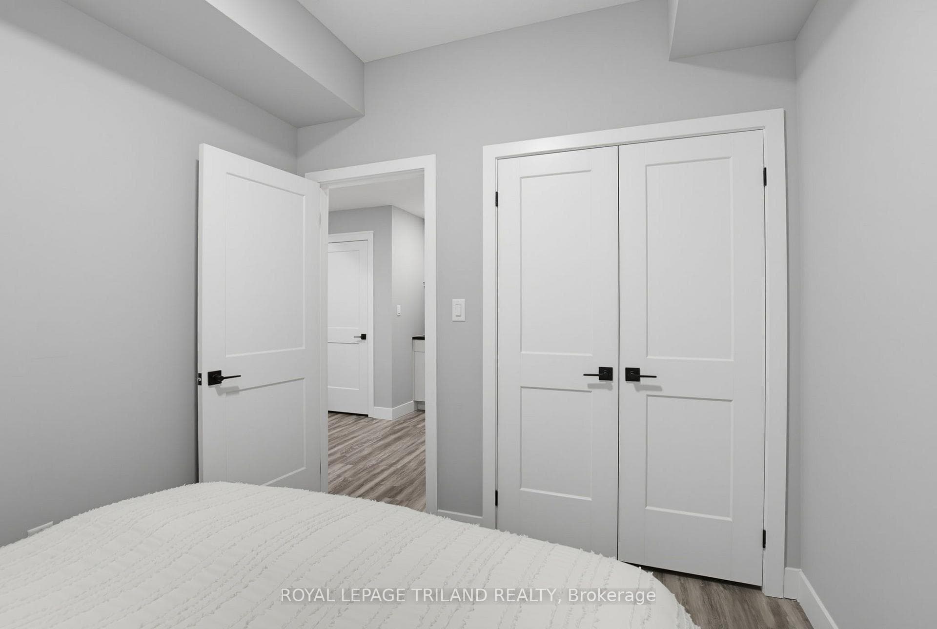3557 Colonel Talbot Road Unit 14 photo 34