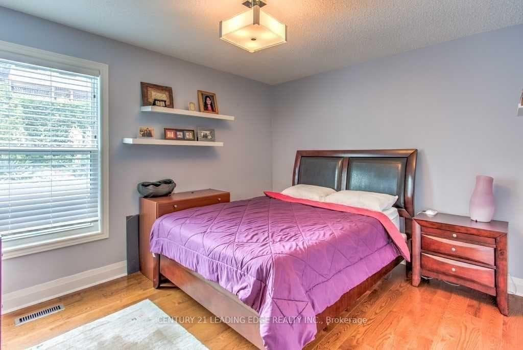 6 Hester Court photo 20